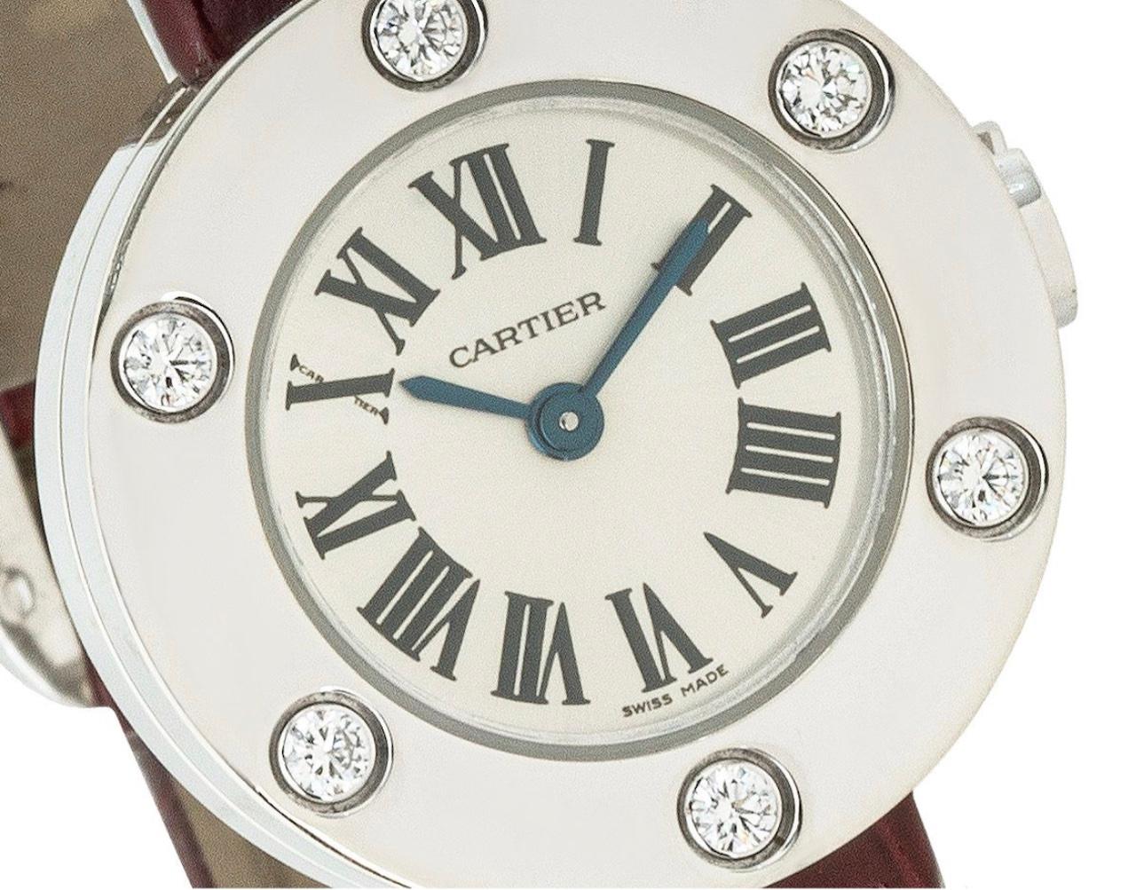 Cartier Love-Uhr mit Diamant-Lünette und silbernem Zifferblatt im Zustand „Hervorragend“ in Mayfair, London, London