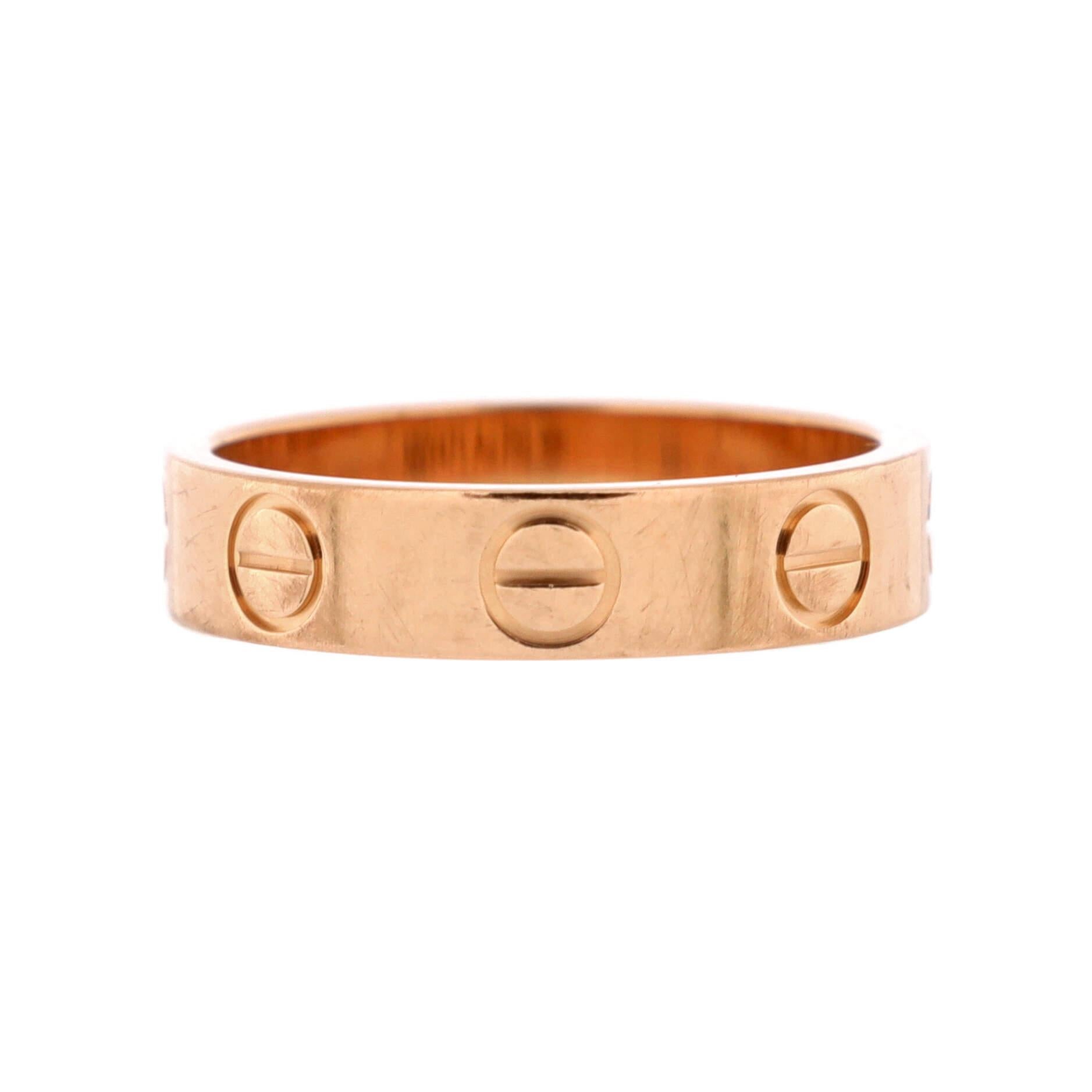 Condition: Very good. Moderate wear throughout.
Accessories: No Accessories
Measurements: Size: 3.75 - 46, Width: 3.60 mm
Designer: Cartier
Model: Love Wedding Band Ring 18K Rose Gold
Exterior Color: Rose Gold
Item Number: 218195/1