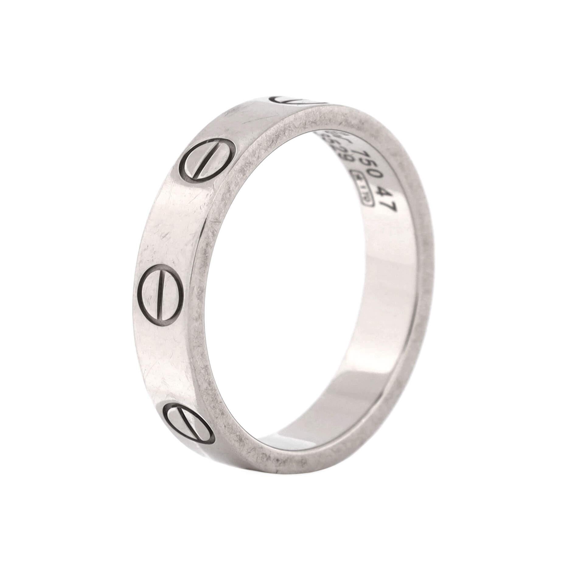 Cartier Love Ehering aus 18 Karat Weißgold im Zustand „Gut“ in New York, NY