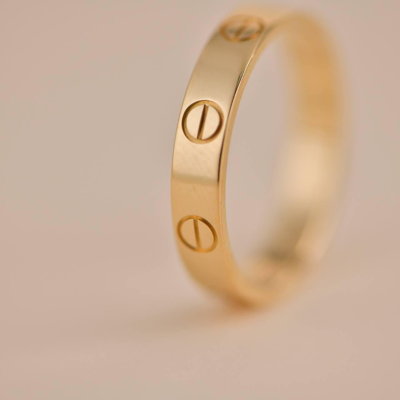 Cartier Love Wedding Band Ring Yellow Gold Size 52 In Excellent Condition For Sale In Banbury, GB