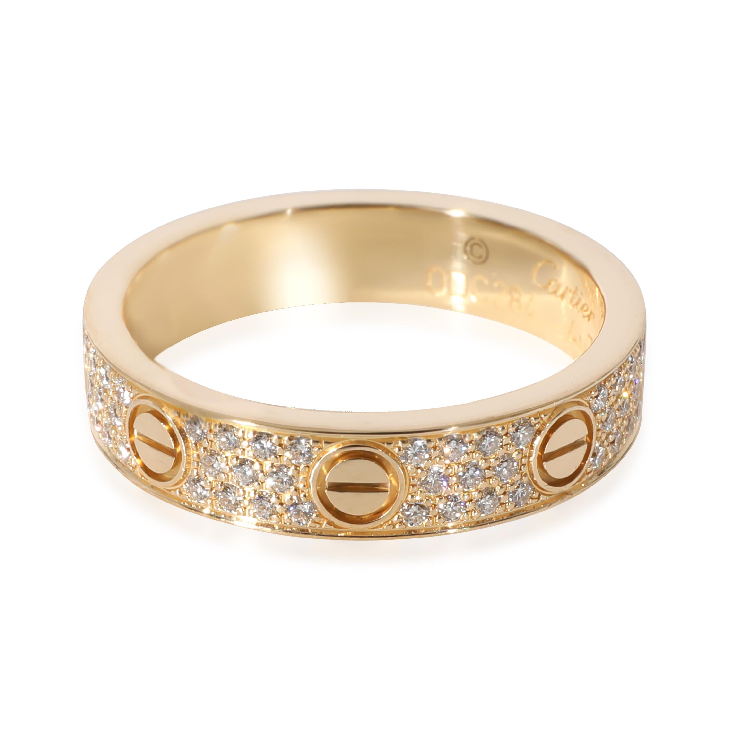 Cartier Love Ehering aus 18 Karat Gelbgold mit 0,31 Karat Diamanten

PRIMÄRE DETAILS
SKU: 129753
Auflistung Titel: Cartier Liebe Hochzeit Diamantband in 18k Gelbgold 0,31 CTW gepflastert
Beschreibung des Zustands: Die Collection'S Love von Cartier