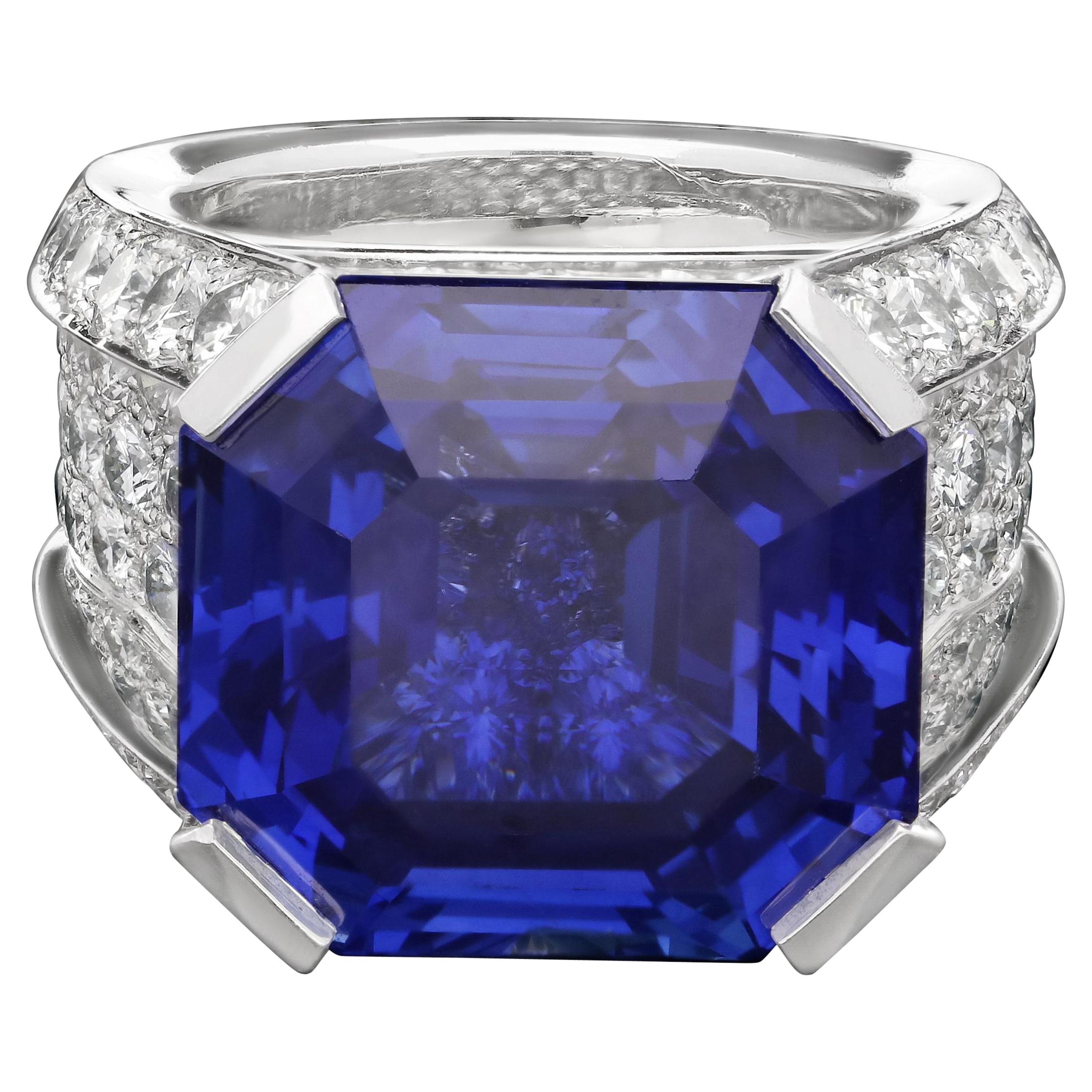 Cartier Magnificent 27carat Sapphire and Diamond Ring
