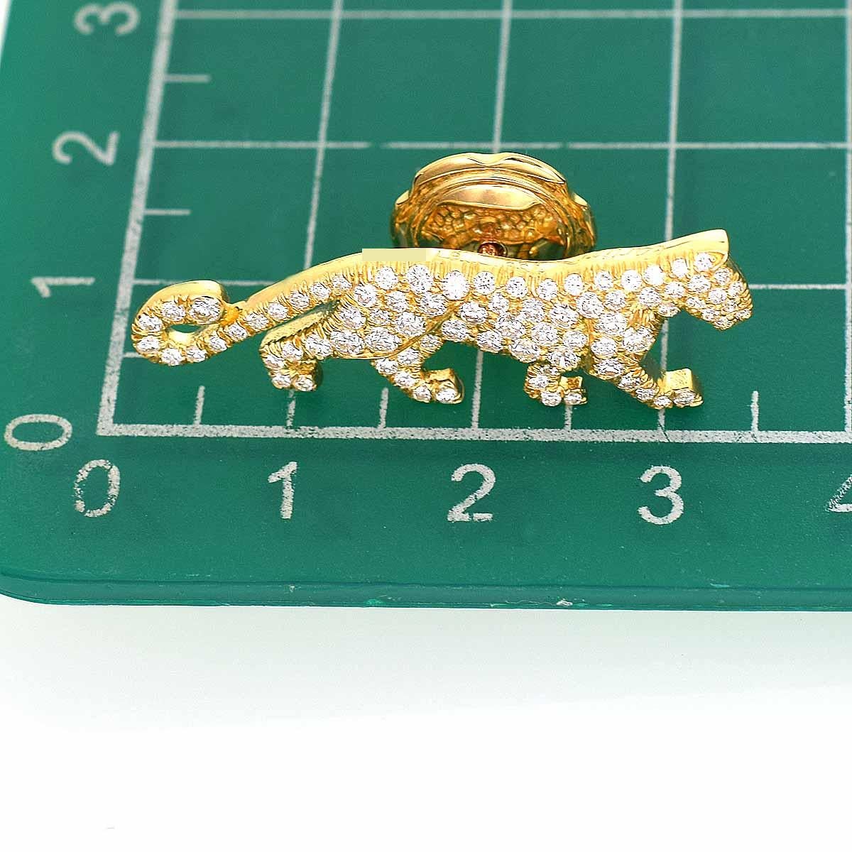 Cartier Mahango 18 Karat Yellow Gold Panthere Diamond Pin Brooch In Good Condition In Tokyo, JP