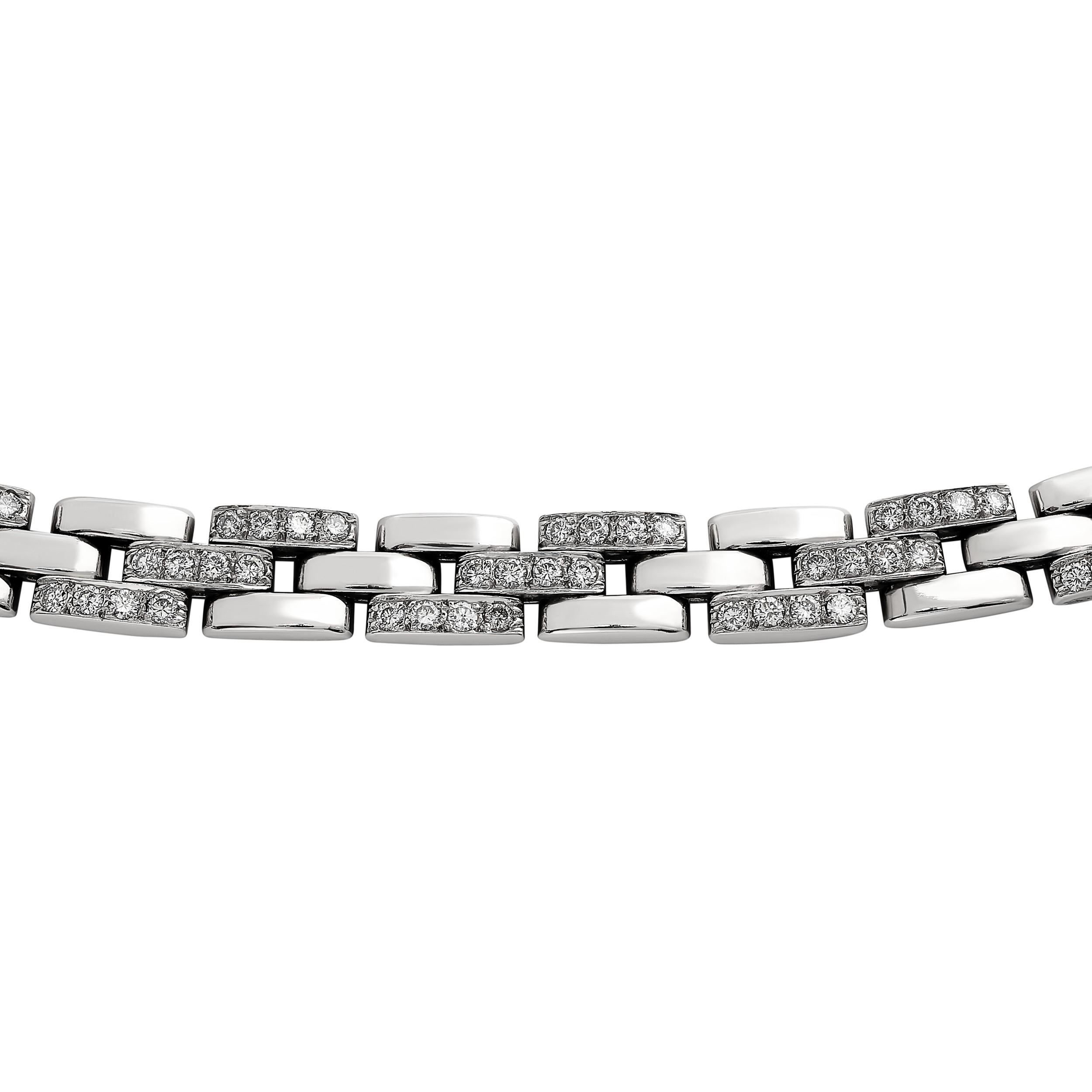 Taille ronde Cartier, collier panthère maillon à 3 rangées de diamants en or blanc 18 carats en vente