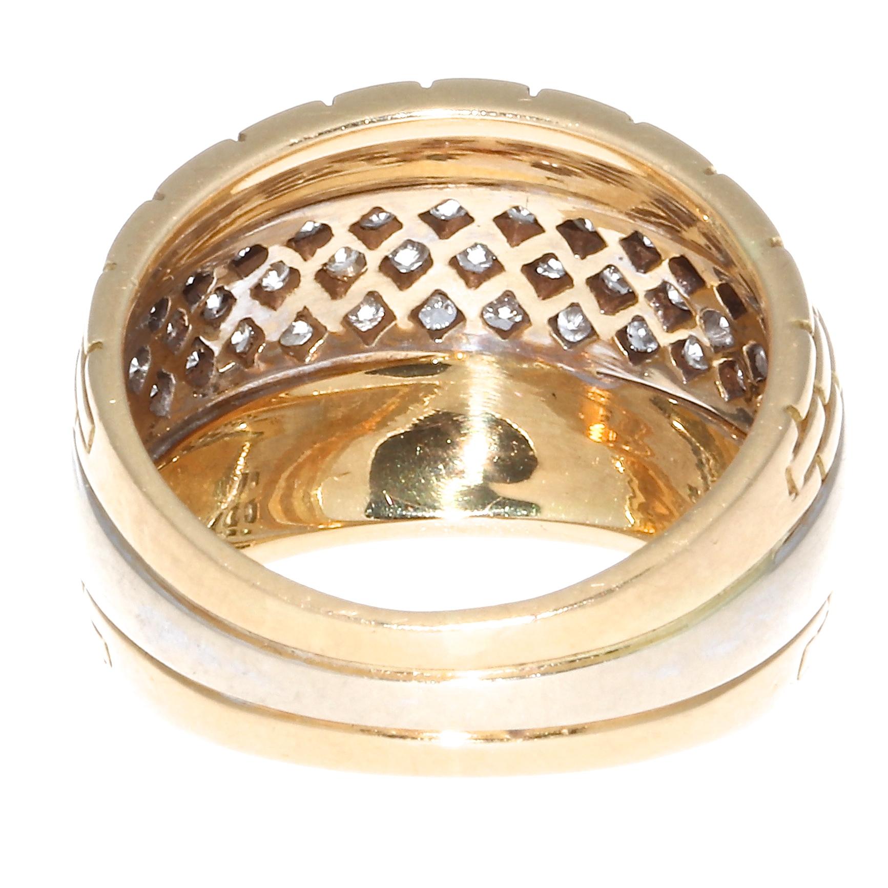 Cartier Maillon Panther Diamond Gold Ring In Excellent Condition In Beverly Hills, CA