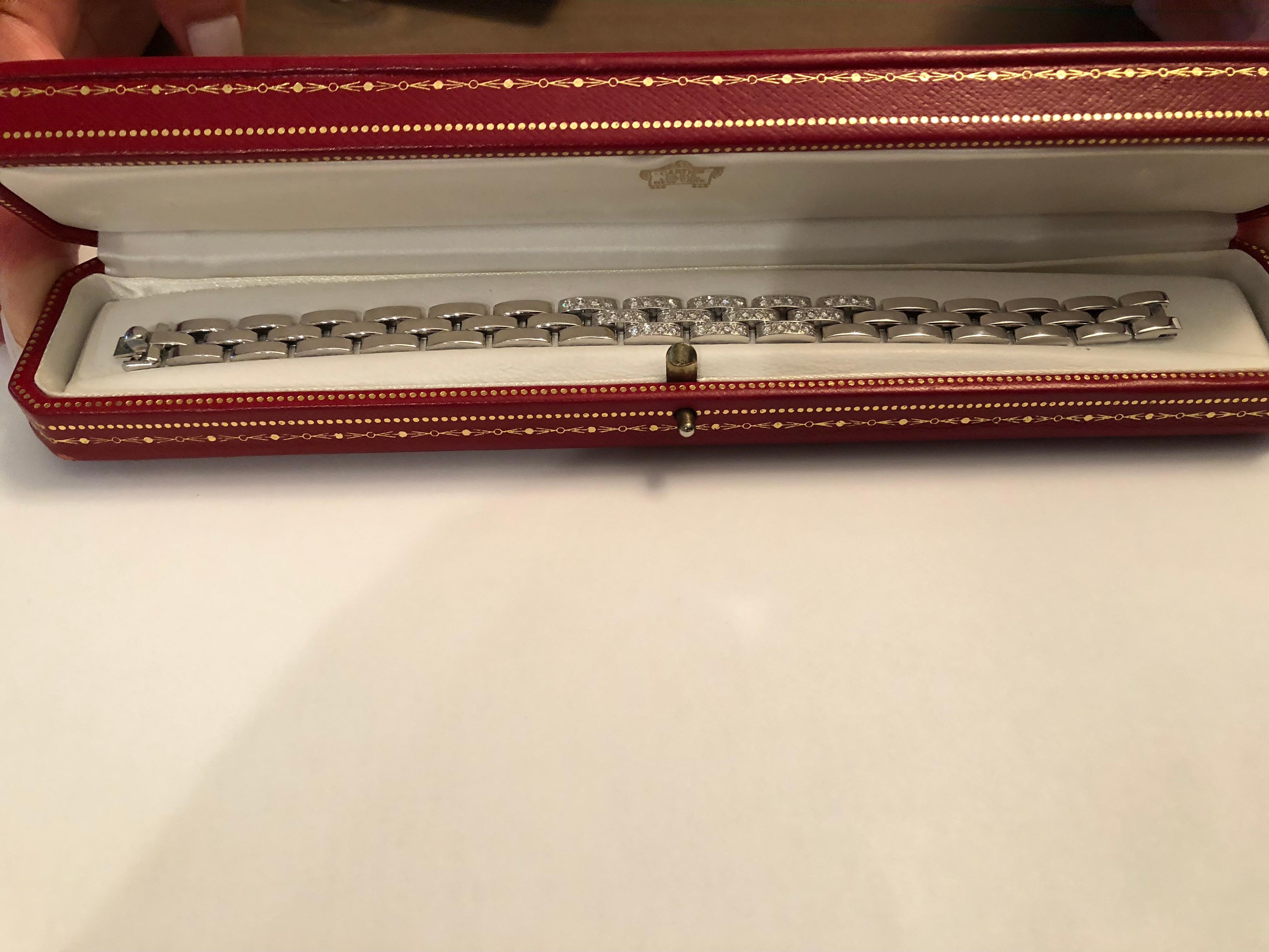 Cartier Maillon Panthere 18 Carat White Gold and Diamonds Bracelet with Box In Excellent Condition In Fort Lauderdale, FL