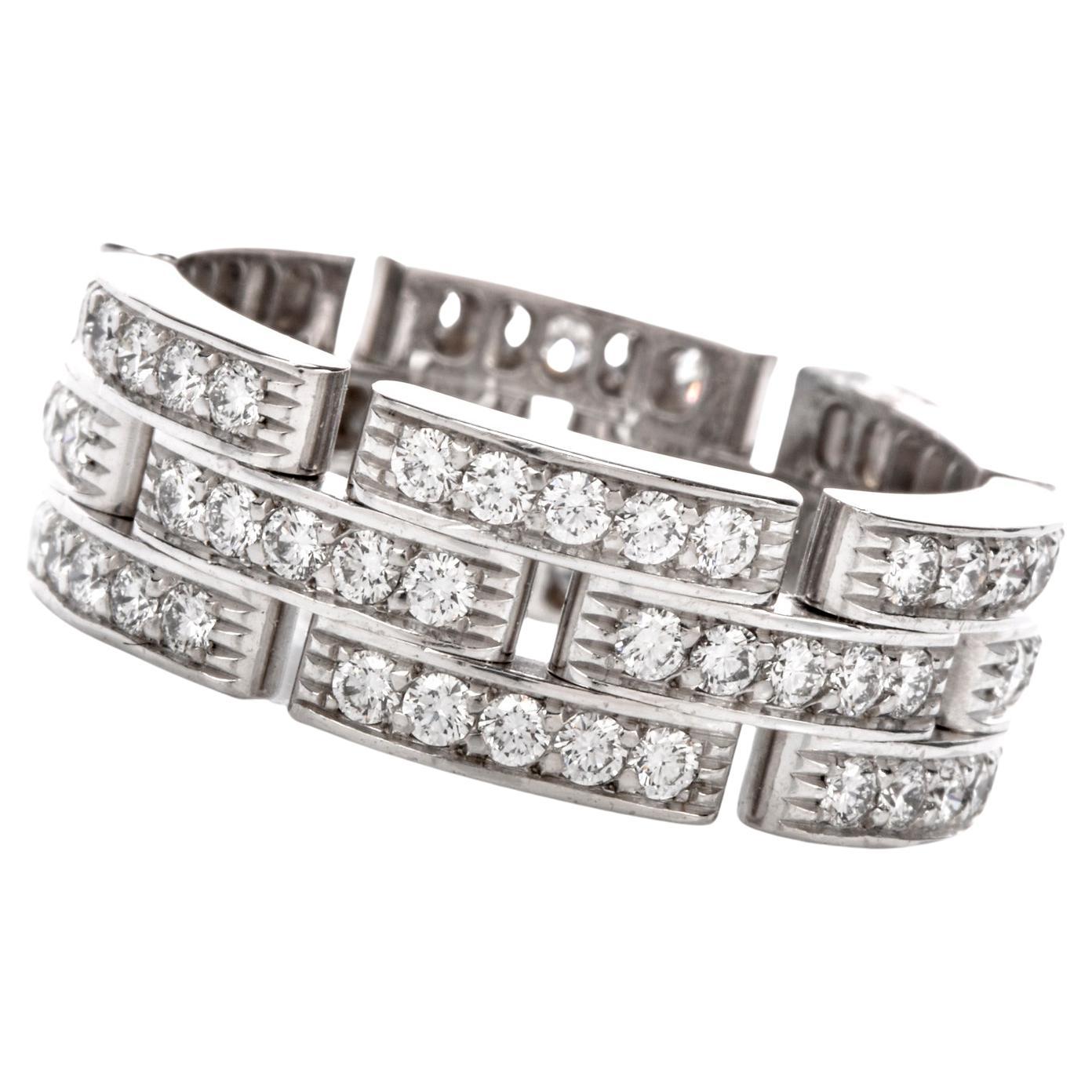 A bit of Cartier for a lifetime!

Enjoy a lifetime of wear with this 8mm wide

Cartier diamond wedding band ring from 