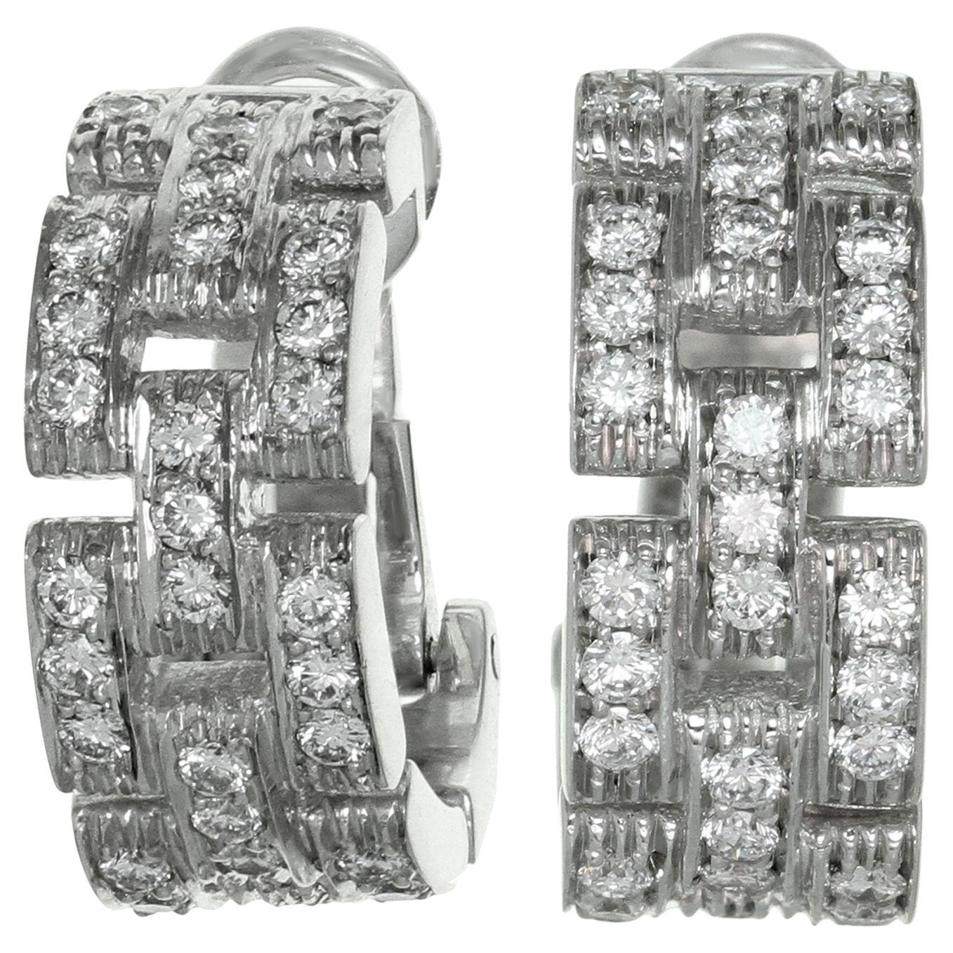 Cartier, boucles d'oreilles enveloppantes Maillon Panthère en or blanc 18 carats et diamants