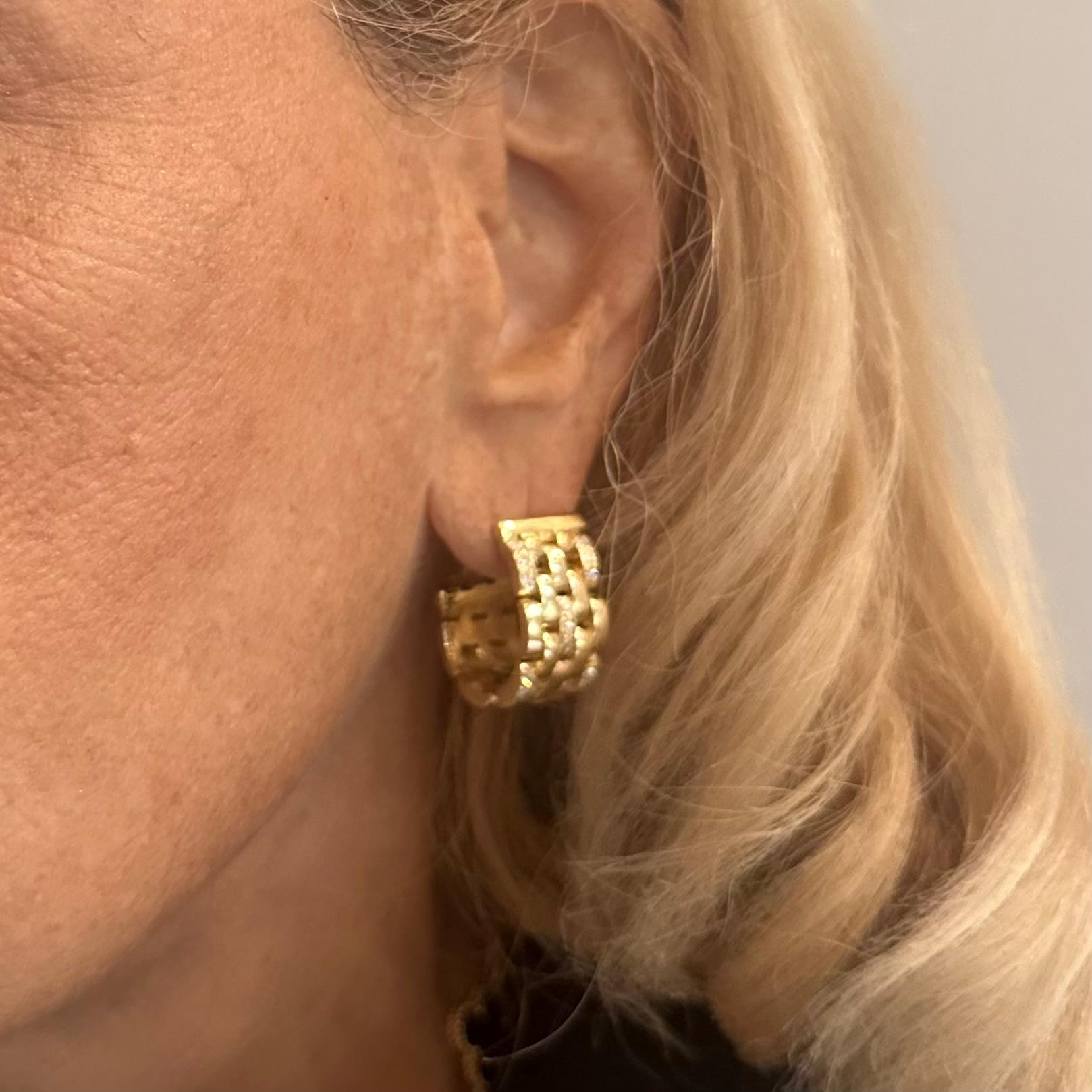 Orecchini Cartier Maillon Panthere Diamond 5 Row Hoop in oro giallo in vendita 10