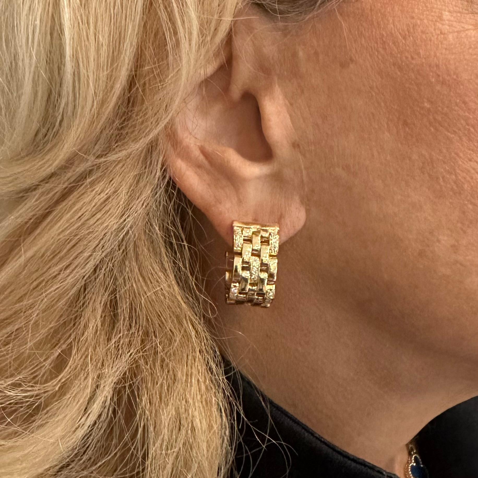 Orecchini Cartier Maillon Panthere Diamond 5 Row Hoop in oro giallo in vendita 11