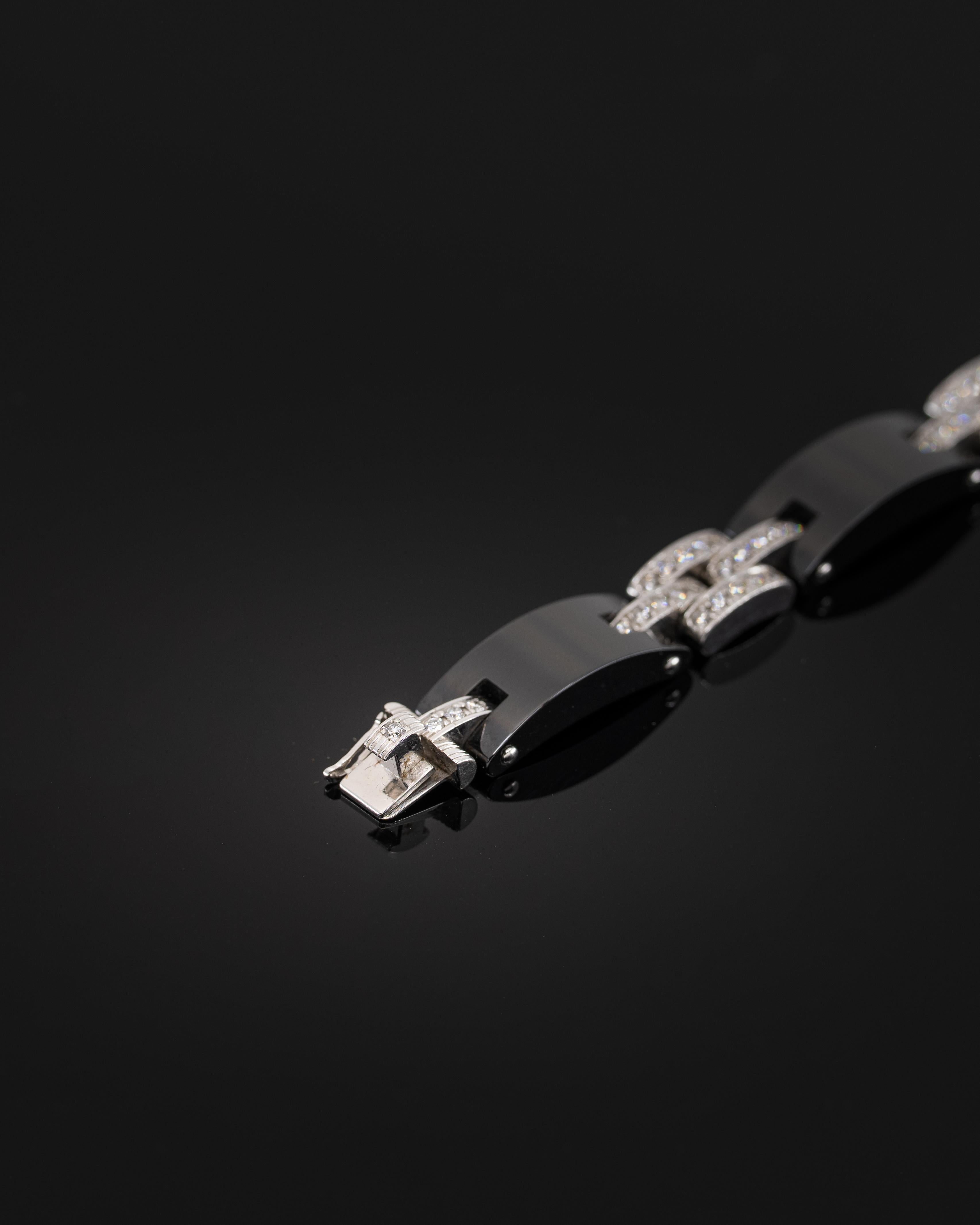 Brilliant Cut Cartier Maillon Panthere Diamond Ceramic White Gold Link Bracelet For Sale