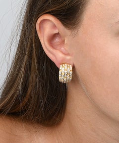 Cartier Maillon Panthere Diamond Earrings in 18 Karat Yellow Gold, circa 1980