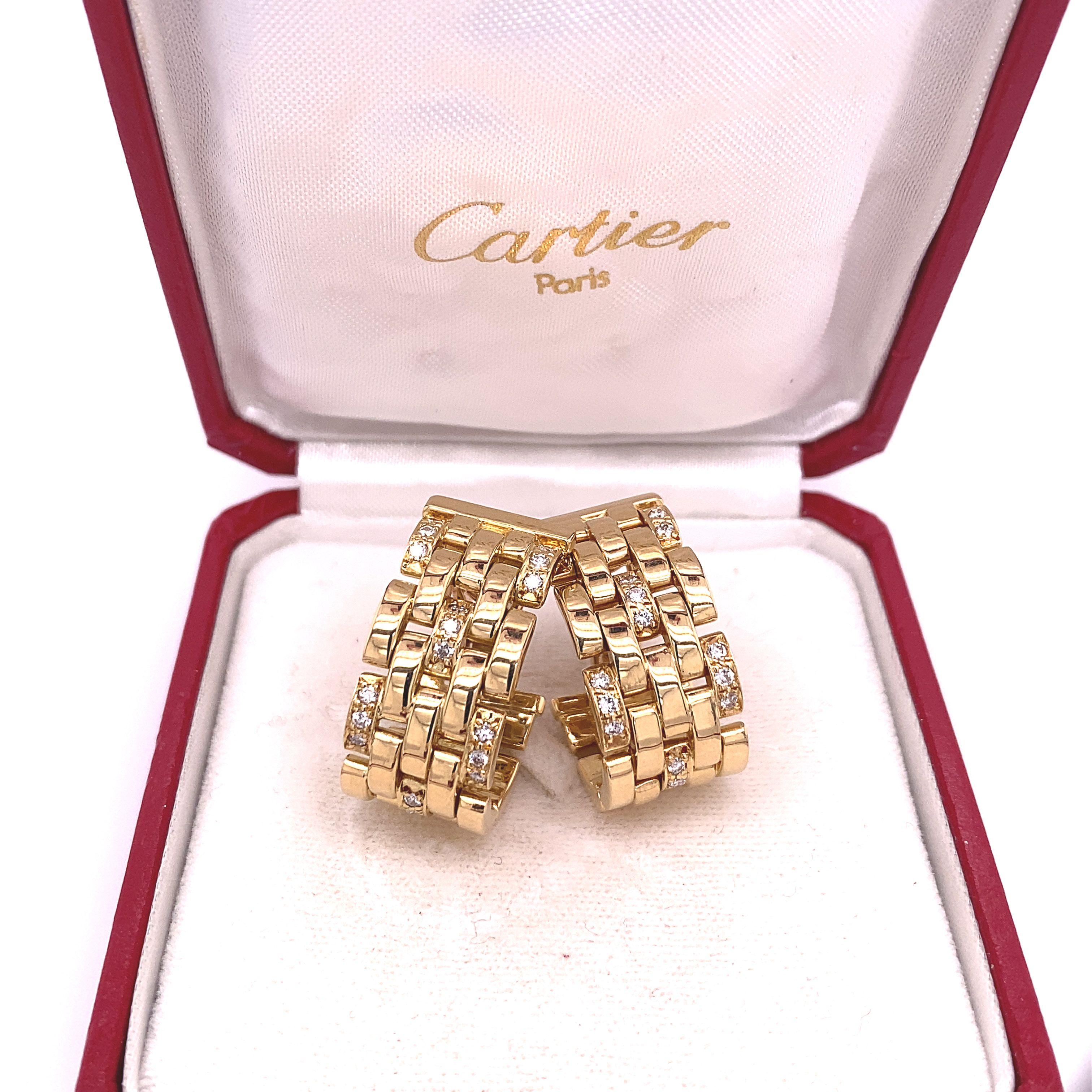 The Cartier Maillon Panthere earrings have everything you could ever want in a pair of earrings. The diamonds are an amazing 0.50ct total weight and the earrings are 5-row 18ct yellow gold hoops.
Total Diamond Weight: 0.50ct
Diamond Color: