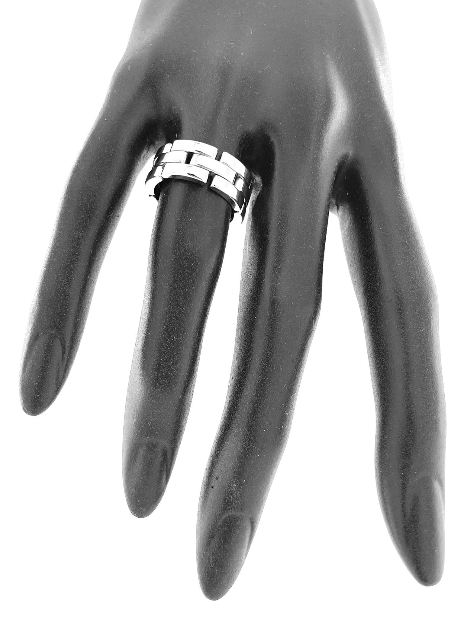 Cartier Maillon Panthere Flexible Ring 18 karat White Gold For Sale 1