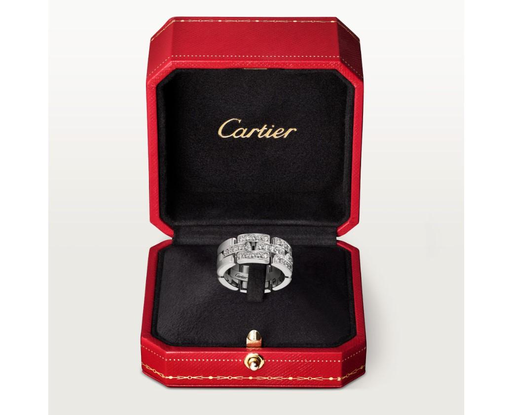 Women's Cartier Maillon Panthère Triple Row Half-Paved Diamond Ring Band For Sale