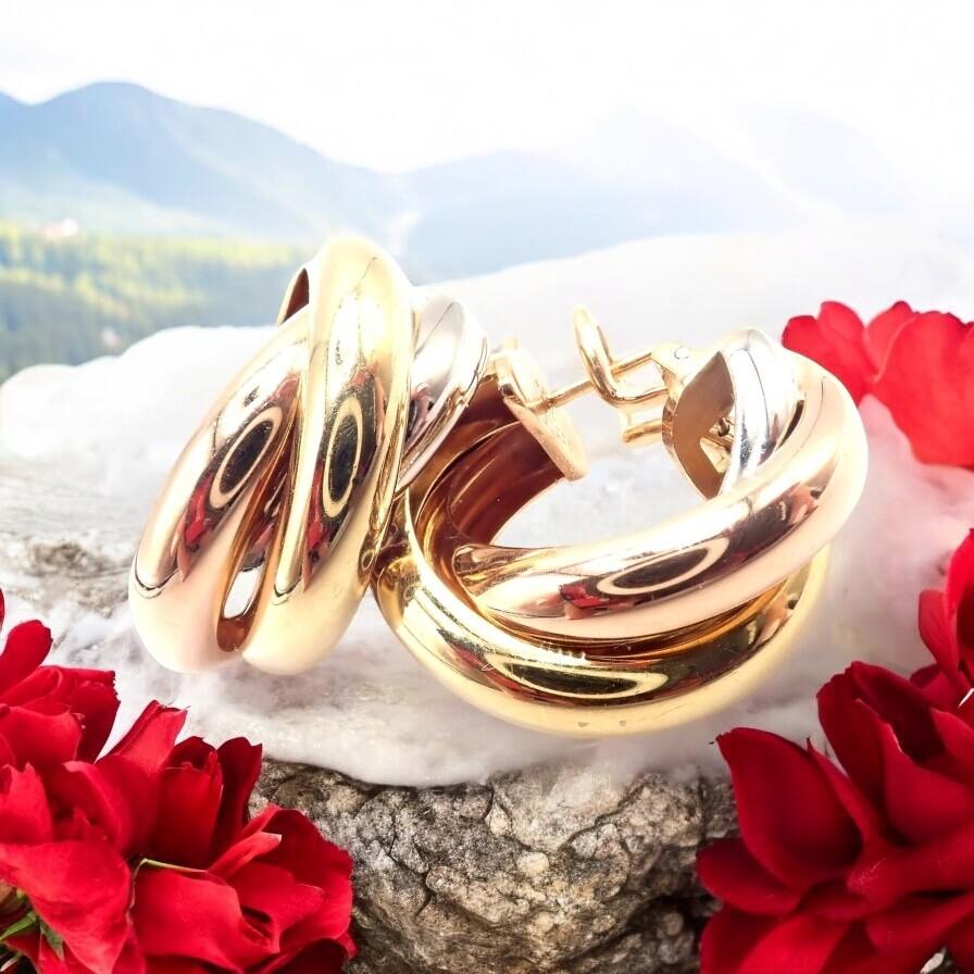 Women's or Men's Cartier Medium Size Trinity Hoop Tri-Color Gold Hoop Earrings For Sale