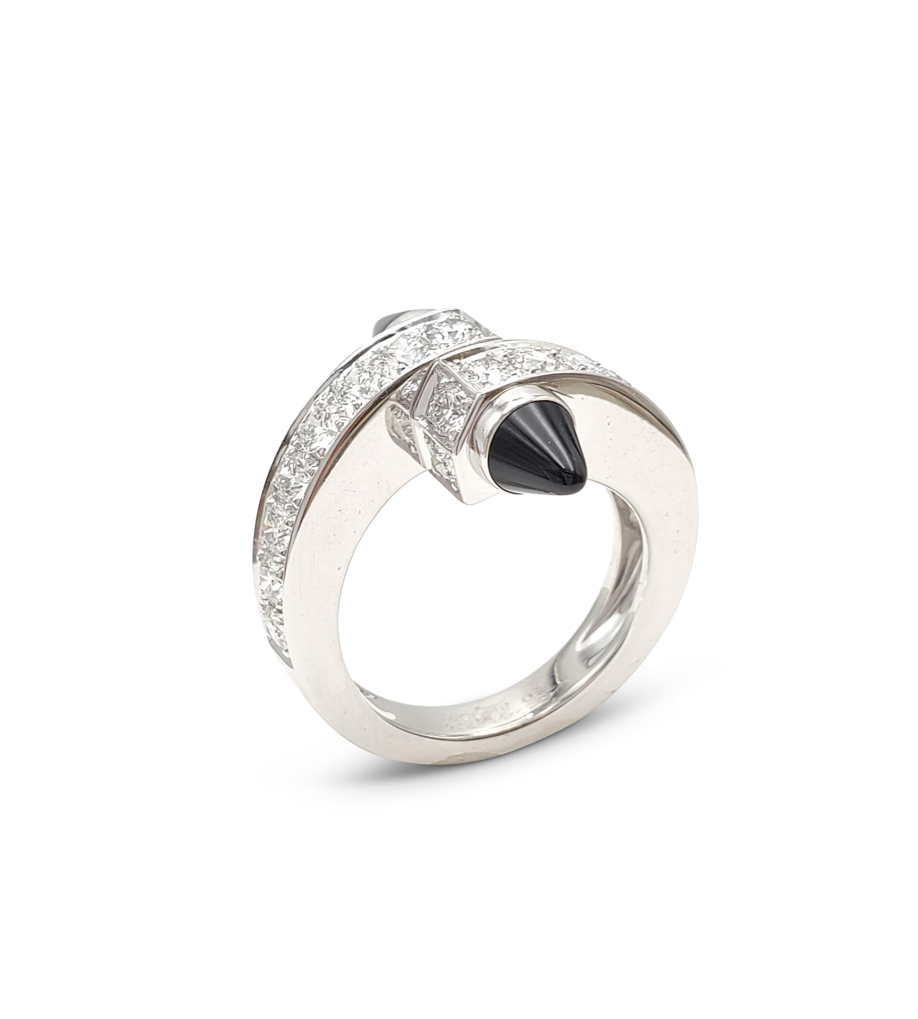 Cartier 'Menotte' White Gold Diamond and Onyx Bypass Ring In Excellent Condition In New York, NY