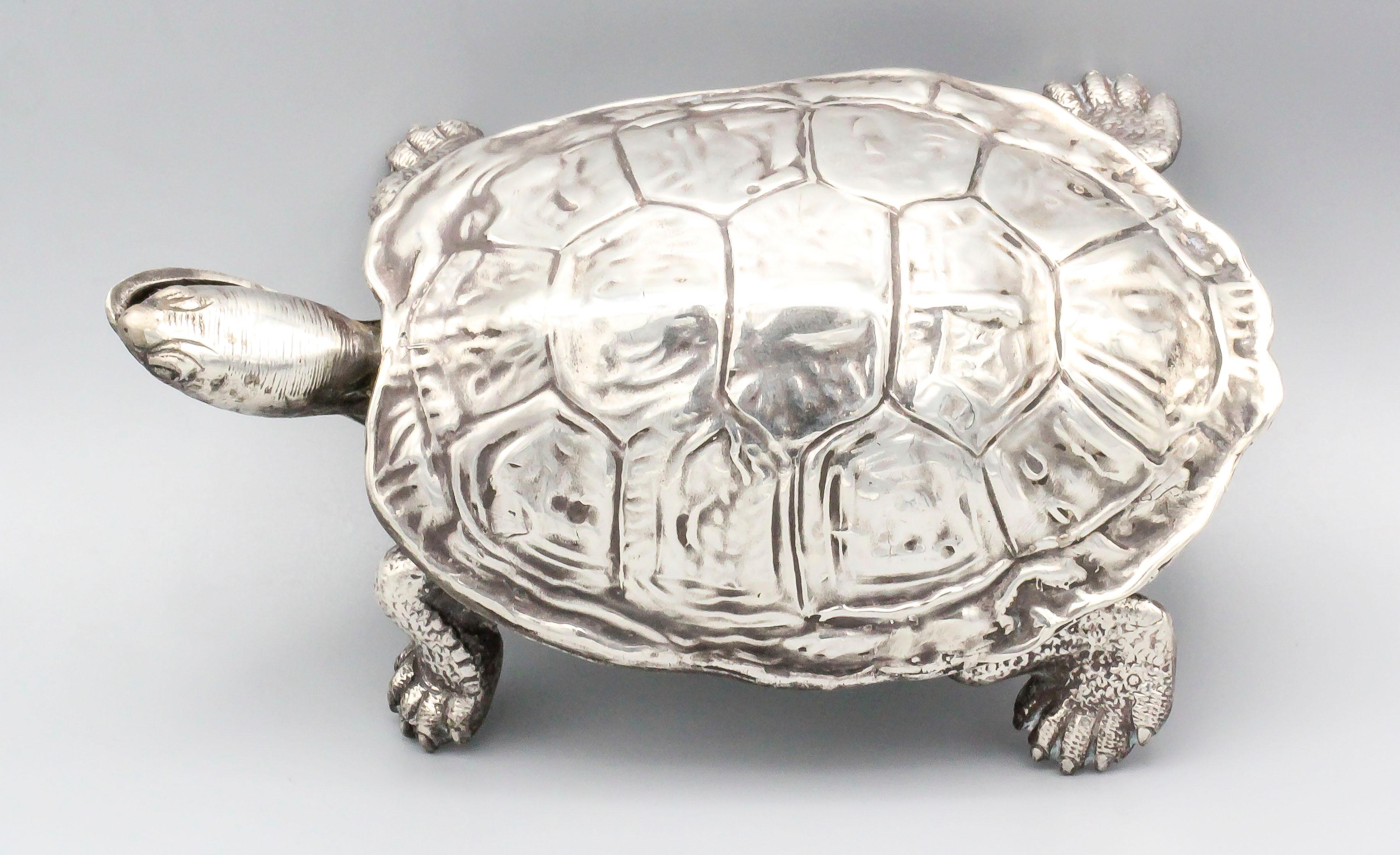 Cartier Midcentury Sterling Silver Turtle Box In Good Condition In New York, NY