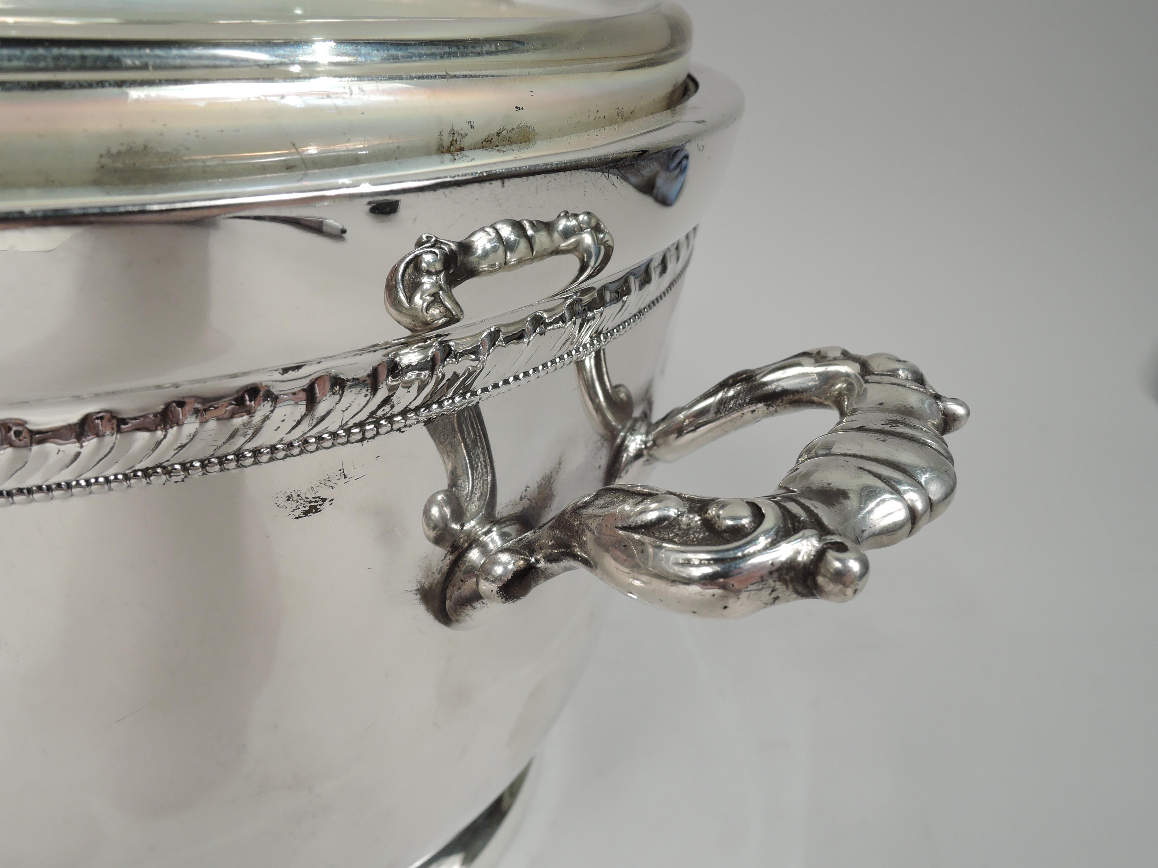 Cartier Midcentury Georgian Sterling Silver Ice Bucket In Excellent Condition In New York, NY