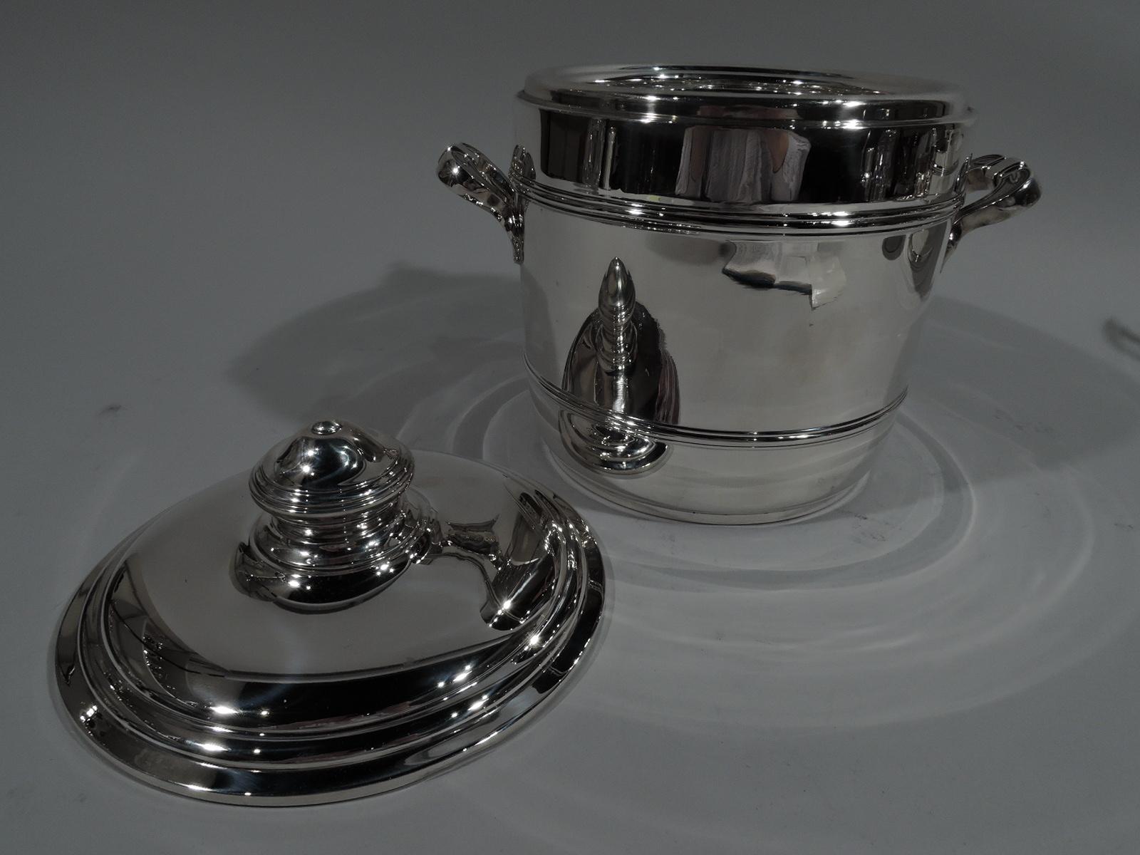 Cartier Mid-Century Modern Sterling Silver Ice Bucket with Tongs In Excellent Condition In New York, NY