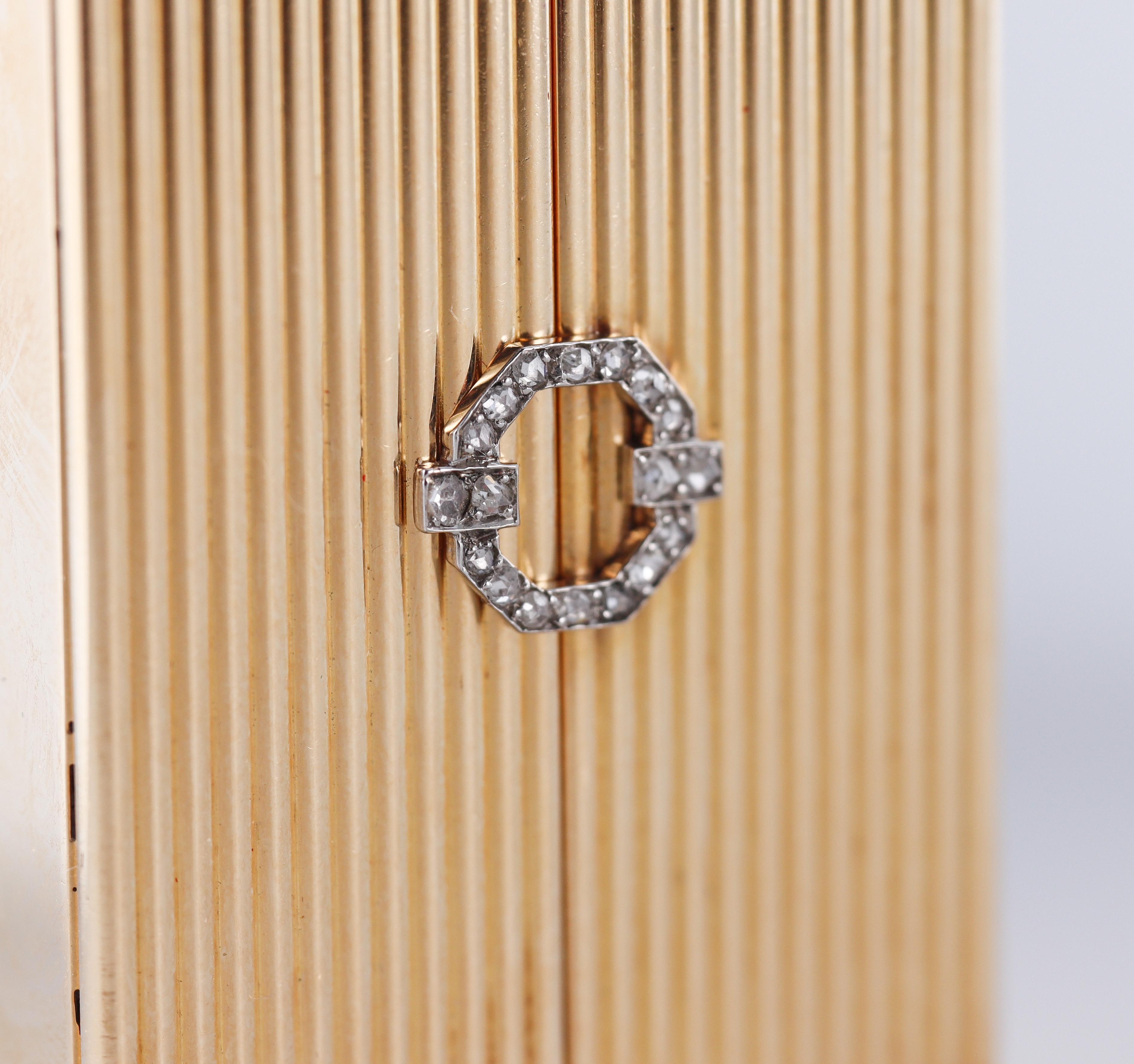 Women's or Men's Cartier Midcentury Yellow Gold Diamond Desk Clock For Sale