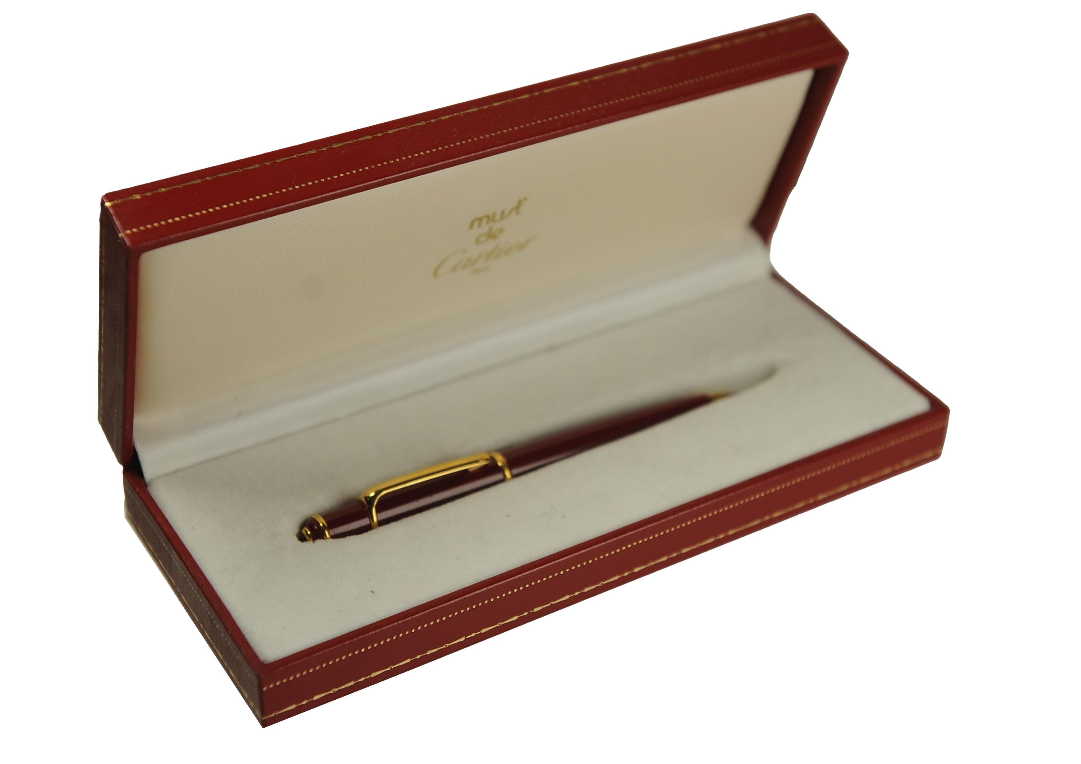 Penna a sfera Cartier Mini Diablo Red Composite con Cabochon In una scatola Cartier in vendita 3