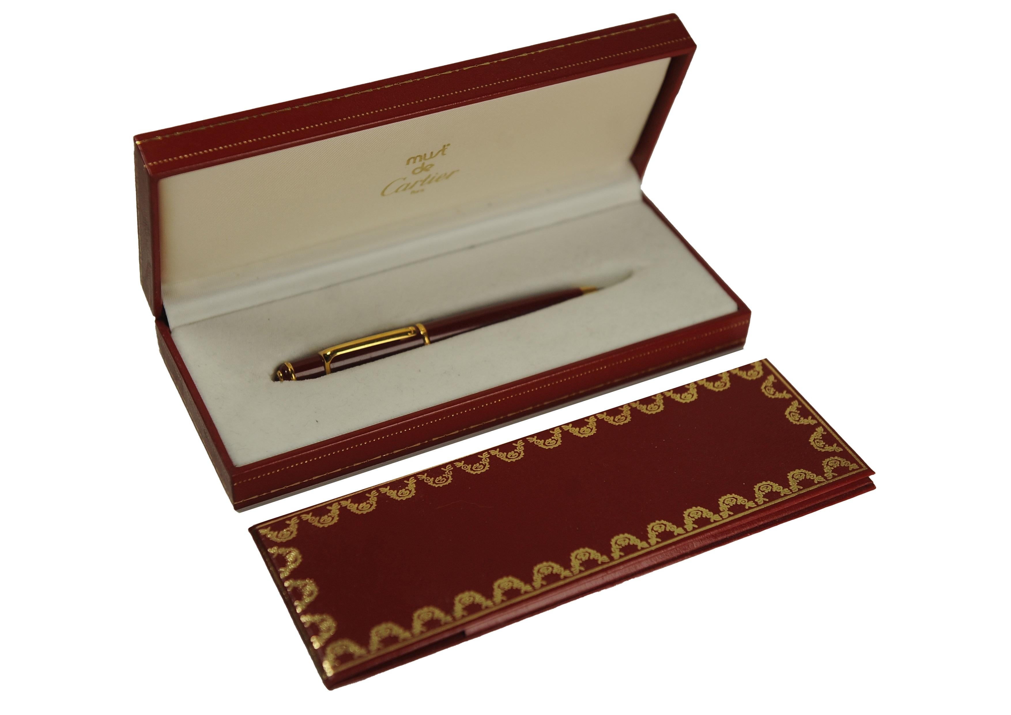 Penna a sfera Cartier Mini Diablo Red Composite con Cabochon In una scatola Cartier in vendita 4