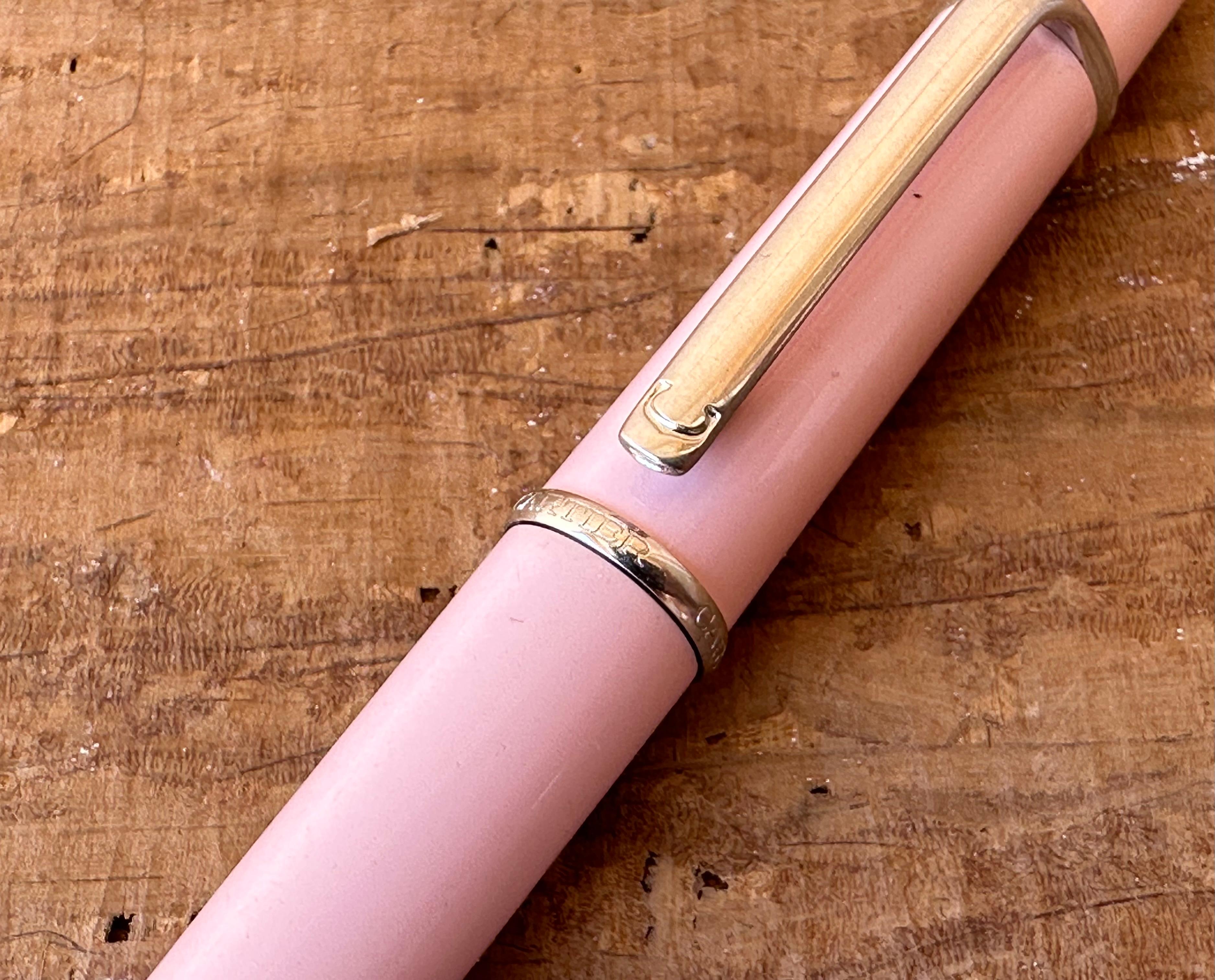  Cartier Mini Diabolo Pink Lacquer Ball Point Pen  In Good Condition In Toronto, CA