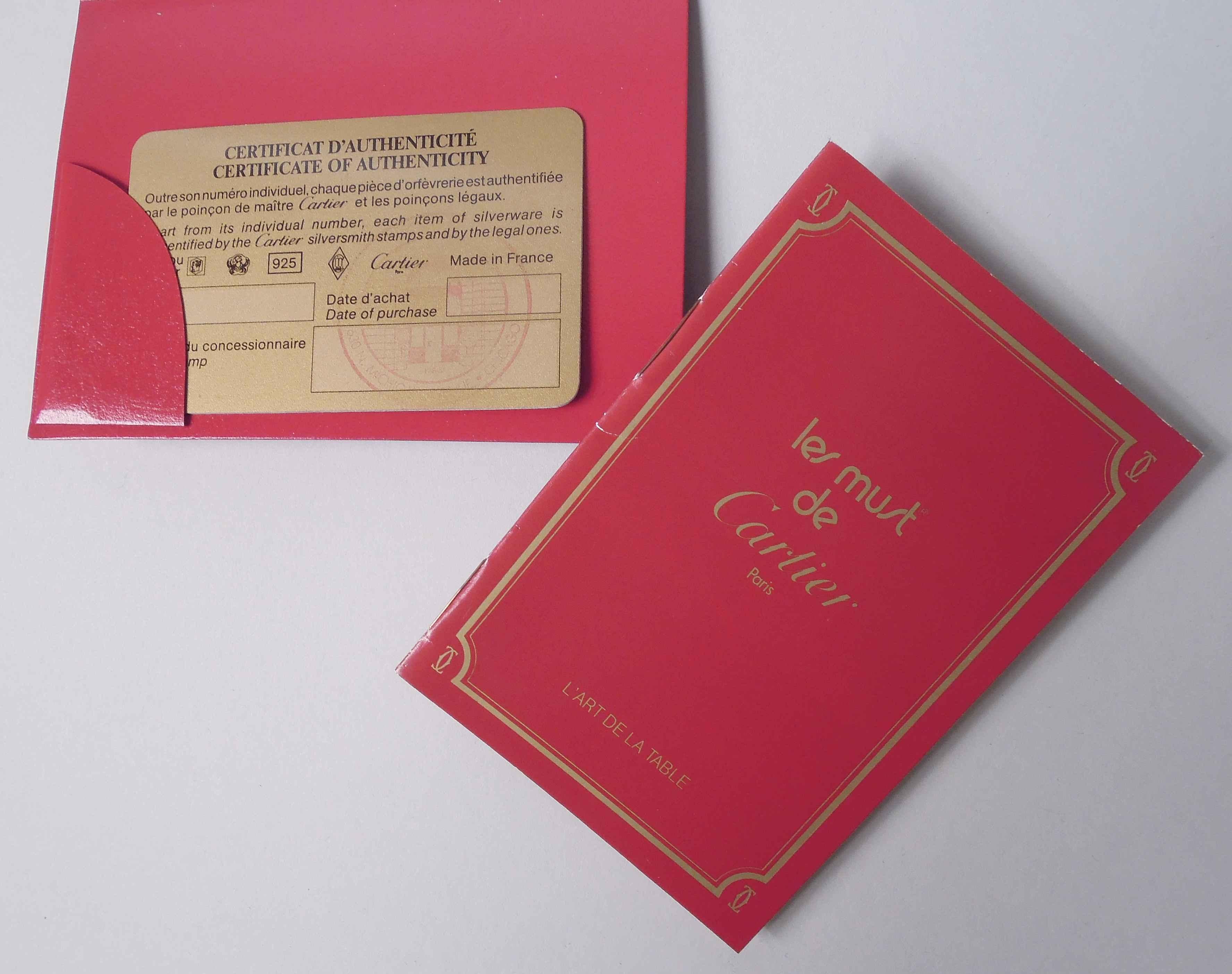 20ième siècle Paire de service classiques modernes Cartier en argent sterling dans son coffret d'origine en vente