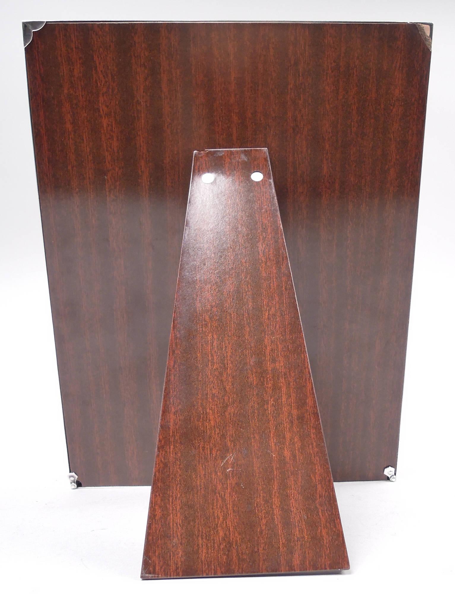 Marco moderno Cartier perfecto para la oficina Moderno de mediados de siglo en venta