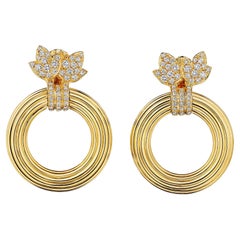Orecchini a clip in oro con diamanti Modernist di Cartier