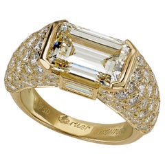 Cartier Monture Paris Diamantring mit Smaragdschliff