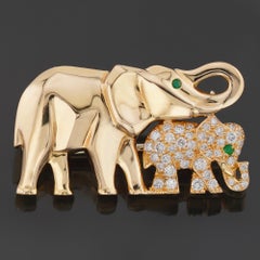 CARTIER Mother Baby Elephant Diamond Emerald Yellow Gold Brooch