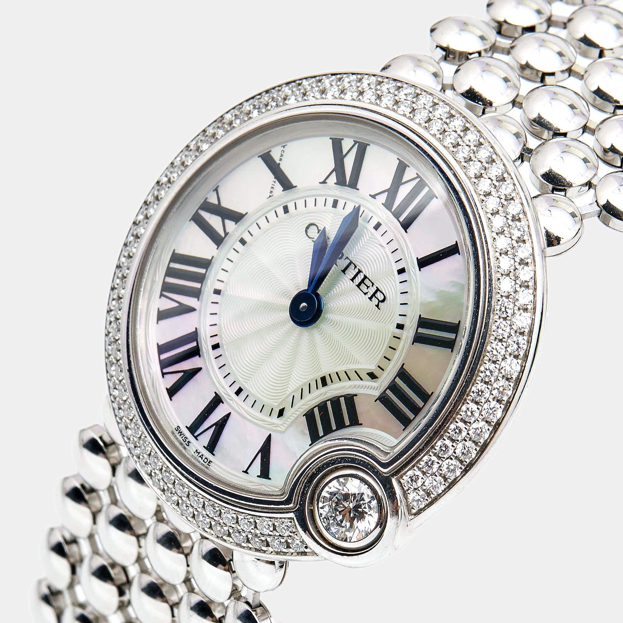 Cartier's expertise and love for creativity, as well as fine artistry, are evident in this Ballon Blanc de Cartier watch. It would be fair to call it exquisite. One can see the harmonious fusion of the brand's love for signature details from every