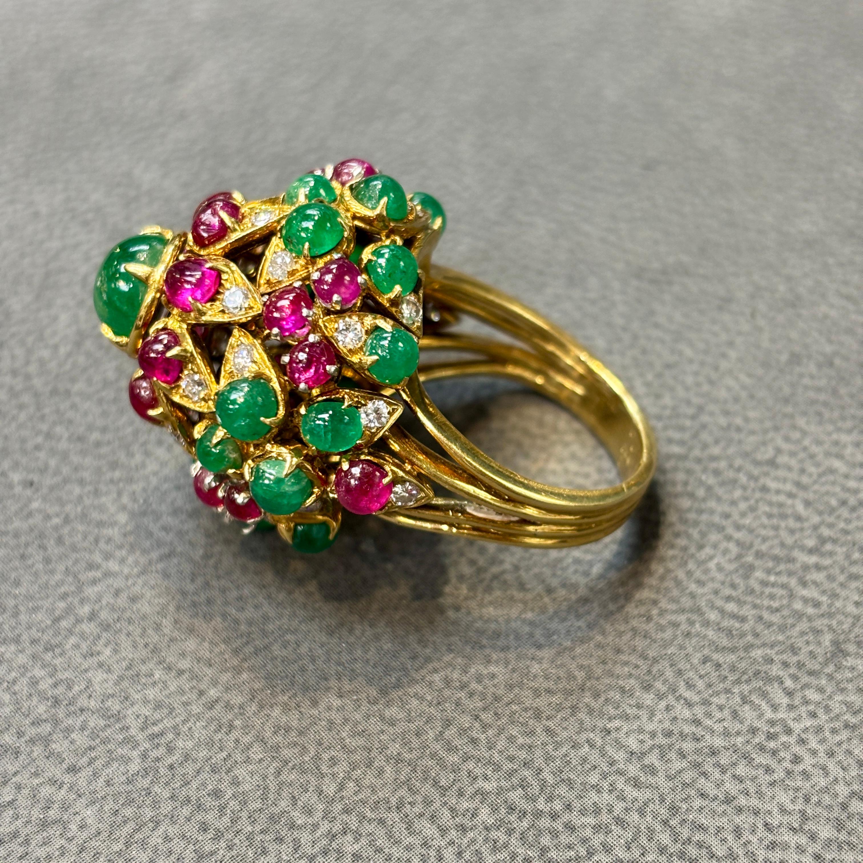 Cartier Mughal Style Ruby & Emerald Cocktail Ring For Sale 2