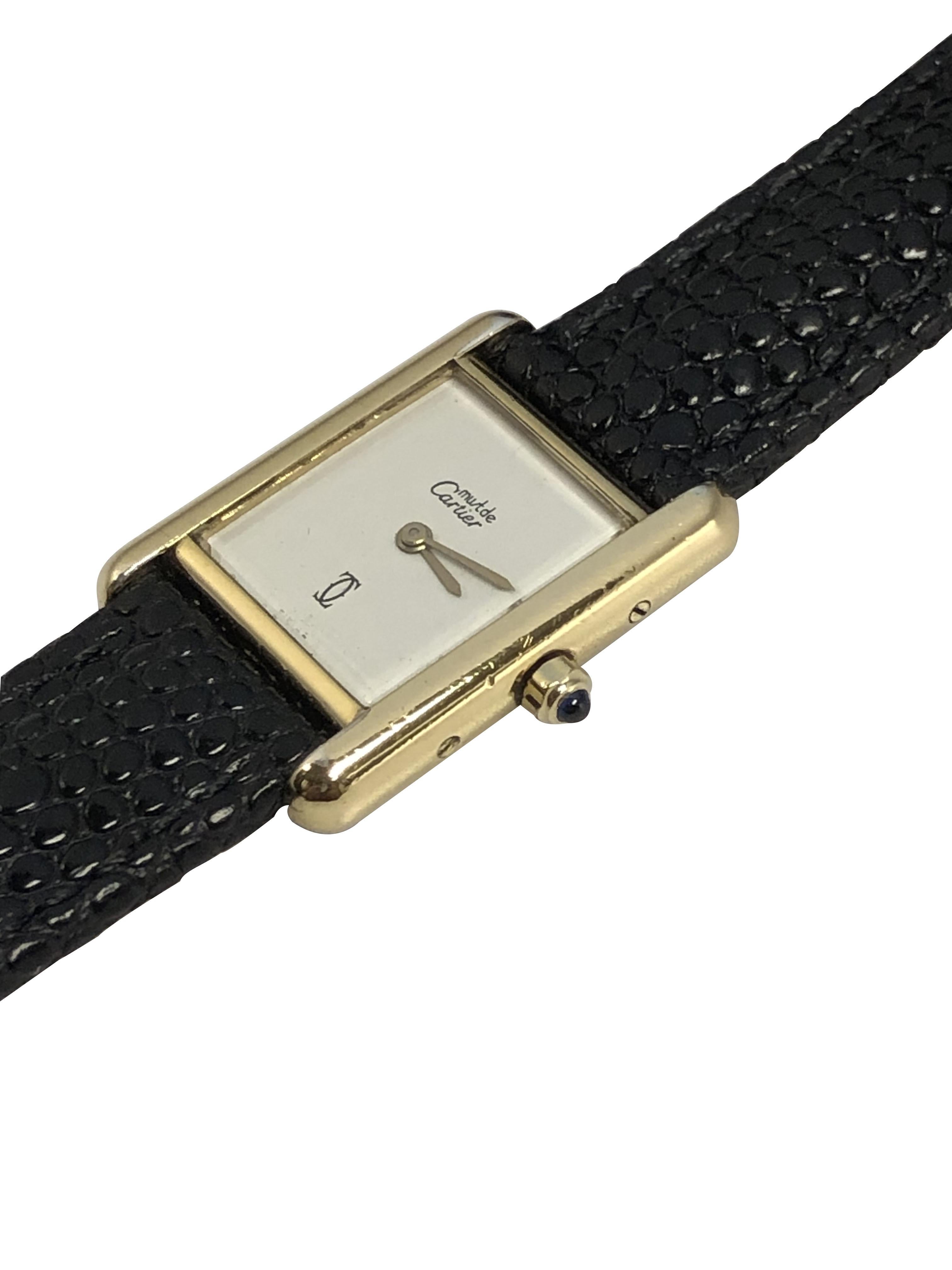 Cartier Mus de Cartier Vermeil  Rare White Dial Ladies Quartz Wrist watch In Excellent Condition In Chicago, IL