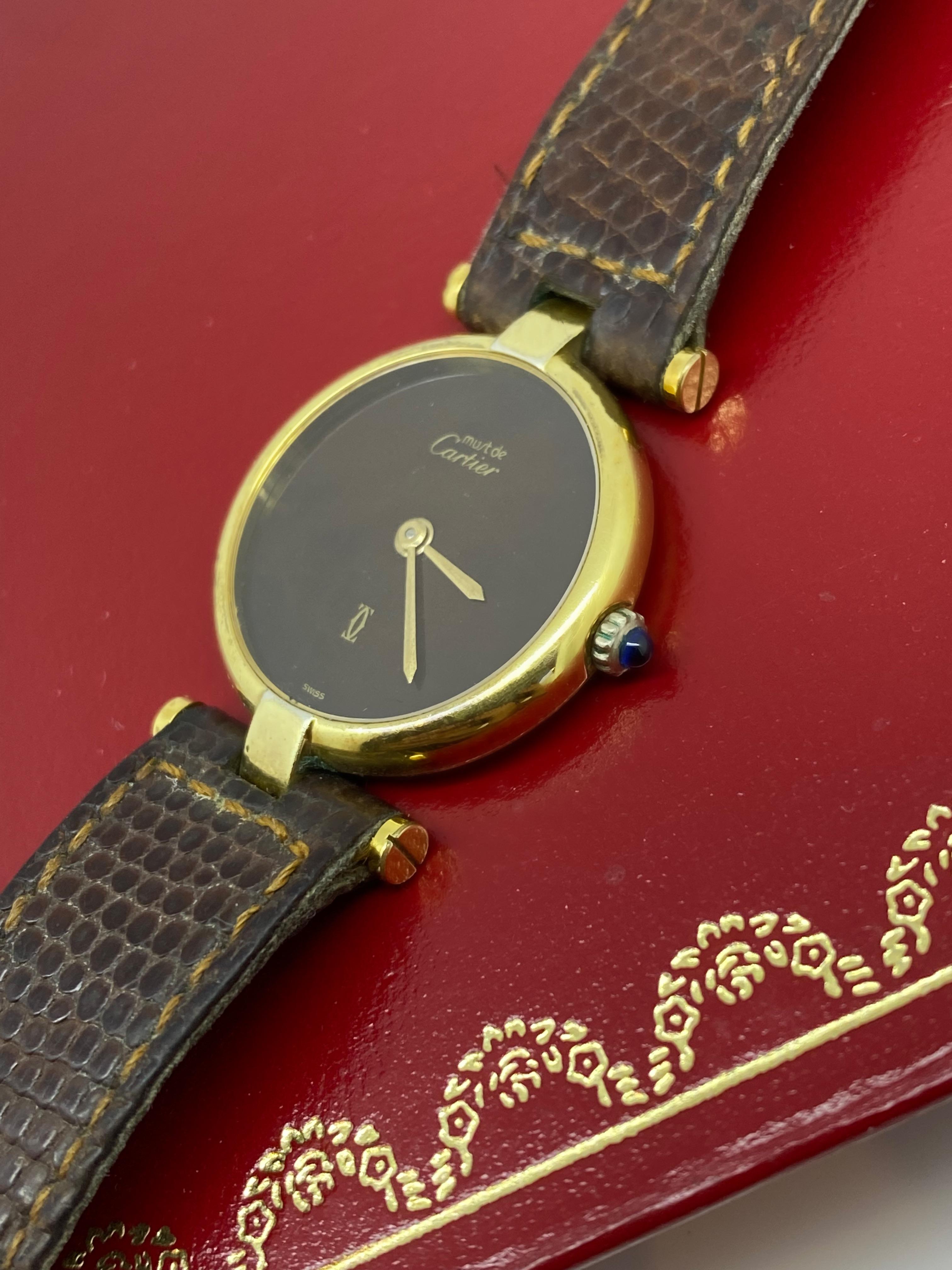 Must de Cartier ref 18 Quadrante borgogna (mogano) 24 mm Orologio da donna al quarzo In condizioni ottime in vendita a MELBOURNE, AU