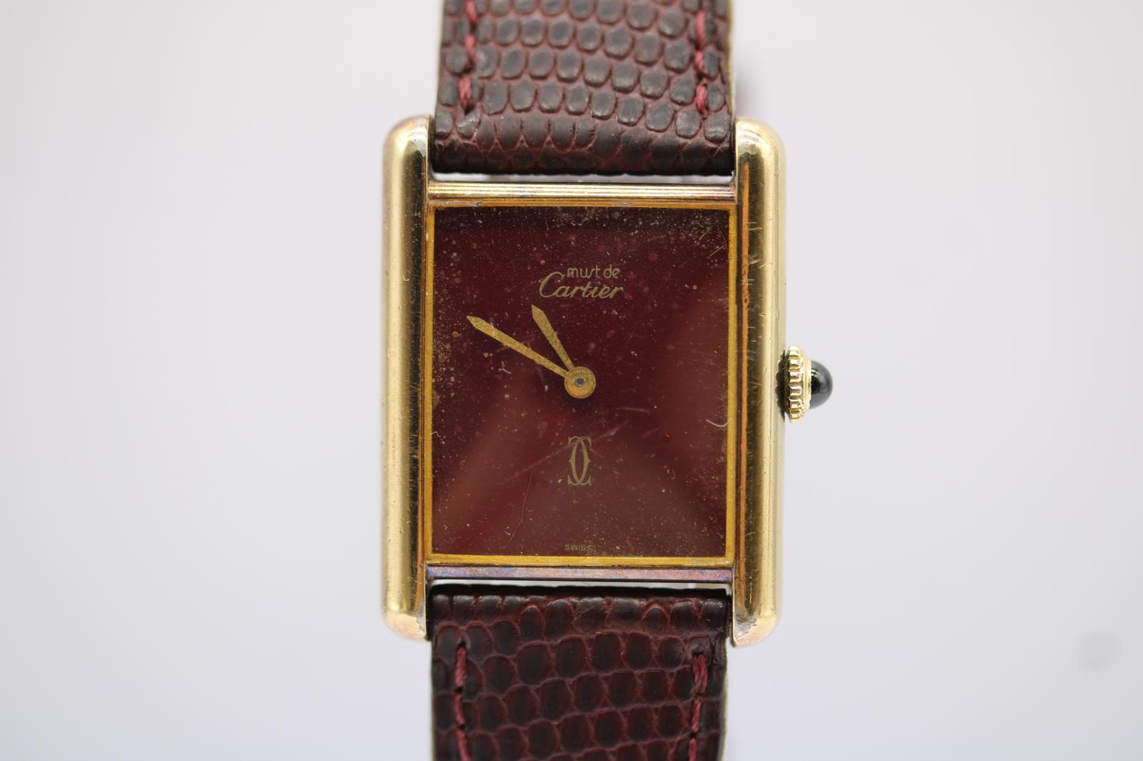 Serbatoio Must de Cartier  Quadrante borgogna  Carica manuale  Vermeil  1981 in vendita 1