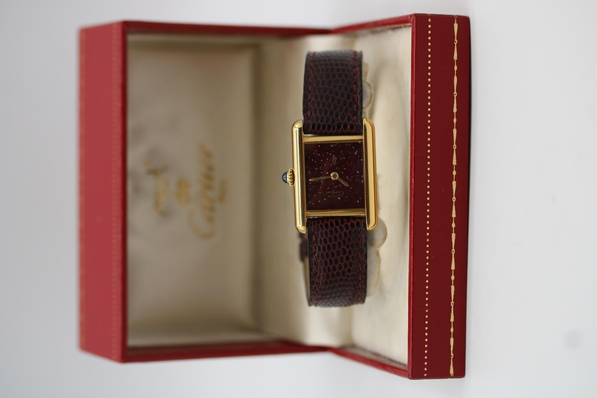 Cartier Must de Cartier Tank Esfera Borgoña Viento Manual Vintage Vermeil En caja 10
