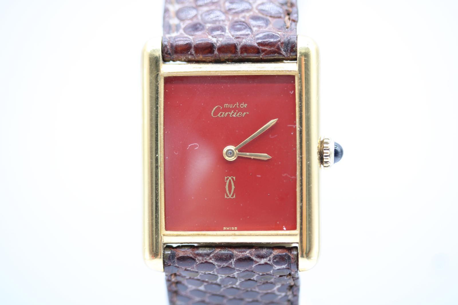 Depósito Must de Cartier  Grande 25mm x 30mm  Esfera Lapislázuli Rojo  1984 en Bueno estado para la venta en London, GB