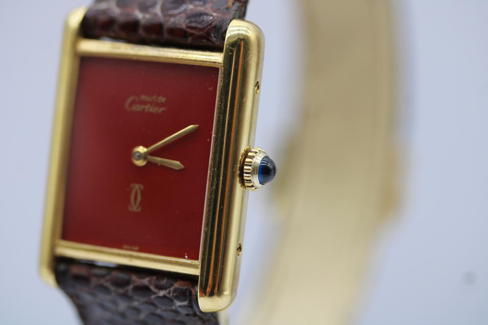 Depósito Must de Cartier  Grande 25mm x 30mm  Esfera Lapislázuli Rojo  1984 en venta 2