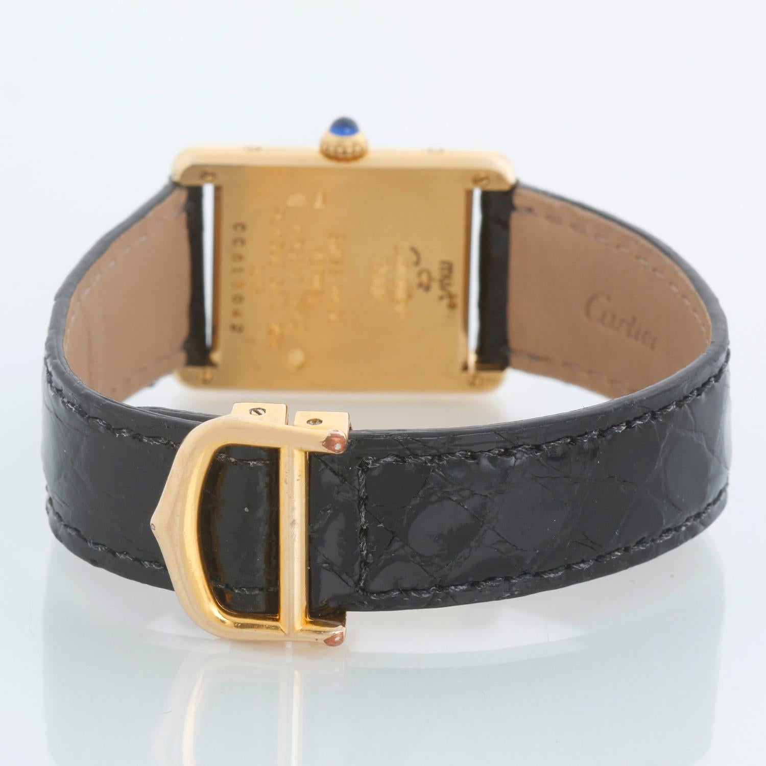 Femenino o masculino Reloj de señora Cartier Must de Tank Placa de oro 1615 en venta