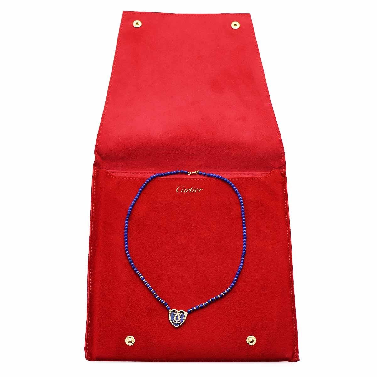 Cartier DEVE avere un cuore con doppia C in lapislazzuli in oro giallo 18 carati. in vendita 2