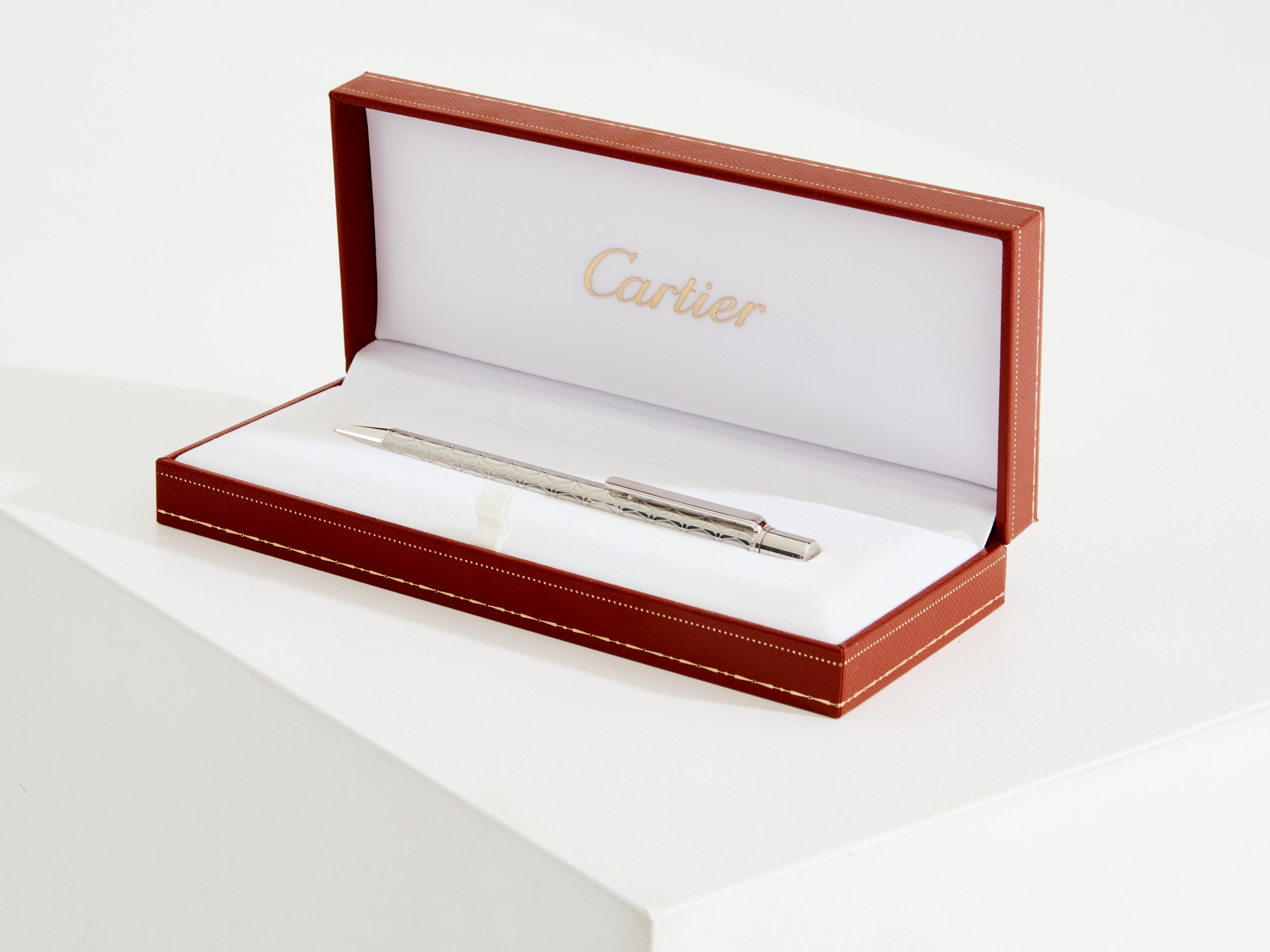 French Cartier Must II ballpoint pen silver plated and palladium 1980s For Sale