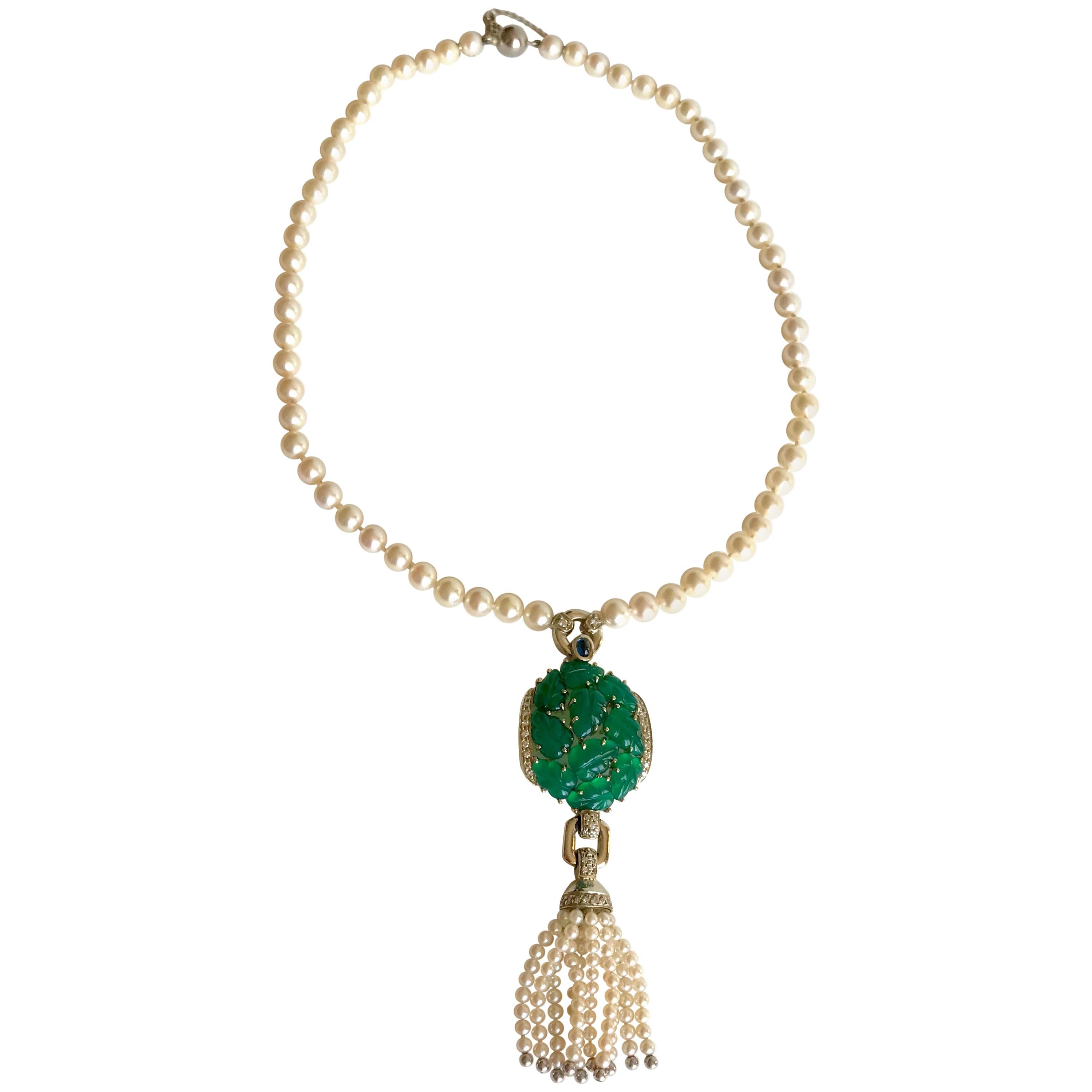 Cartier Necklace Pearls and Chrysoprases White Gold 18 KT