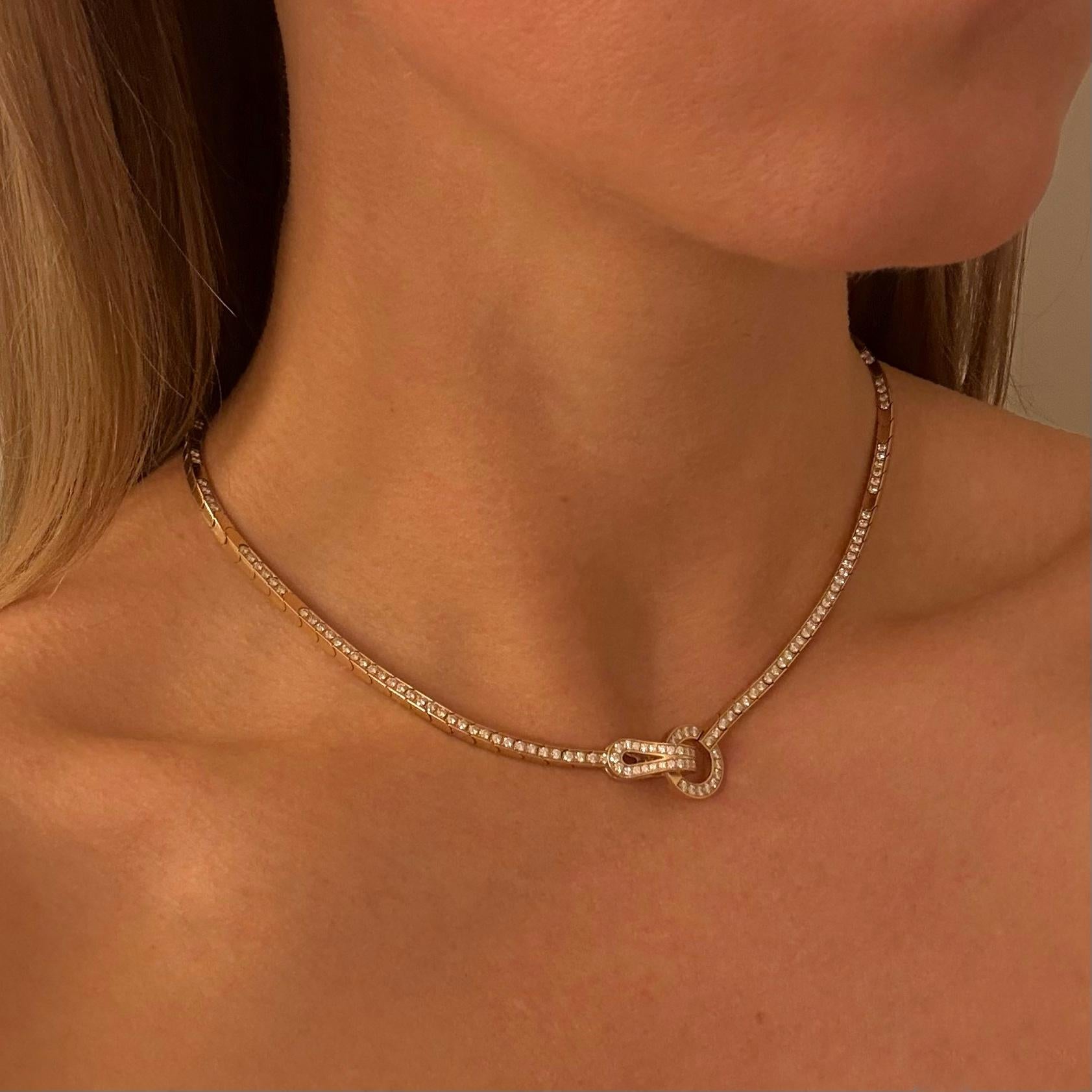 Taille brillant Collier de Cartier avec diamants en or jaune 18 carats en vente