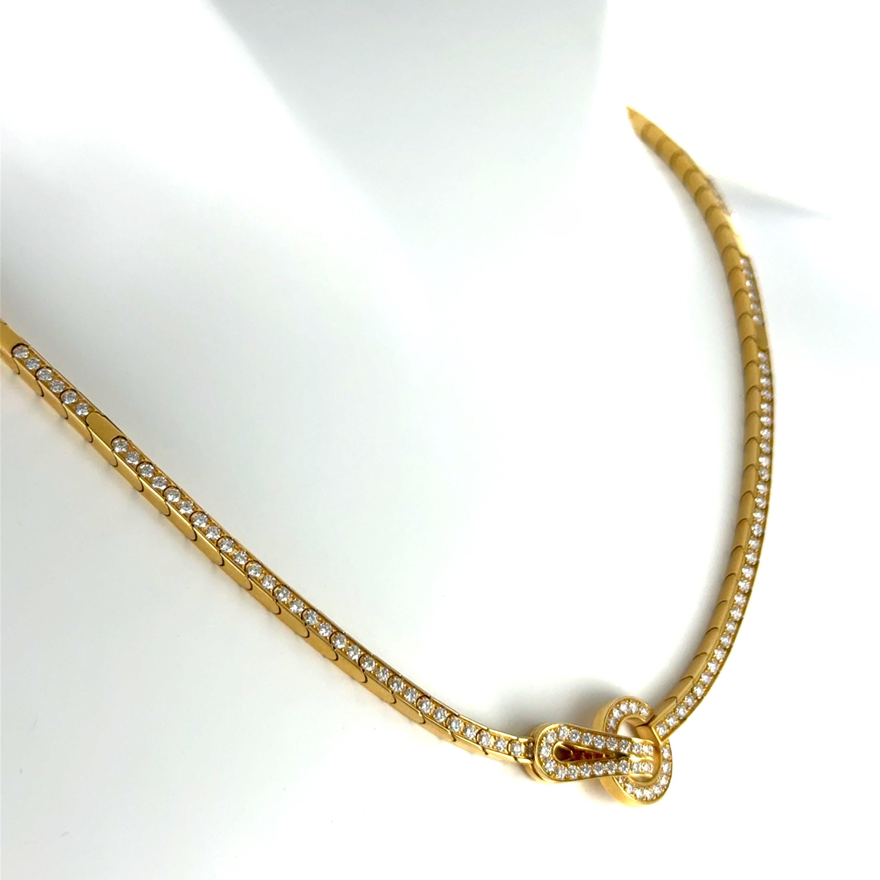 Collier de Cartier avec diamants en or jaune 18 carats Unisexe en vente