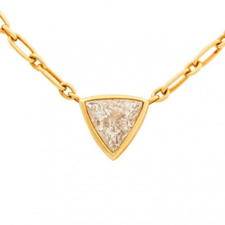 Cartier Necklace with Triangle Cut Diamond For Sale at 1stDibs