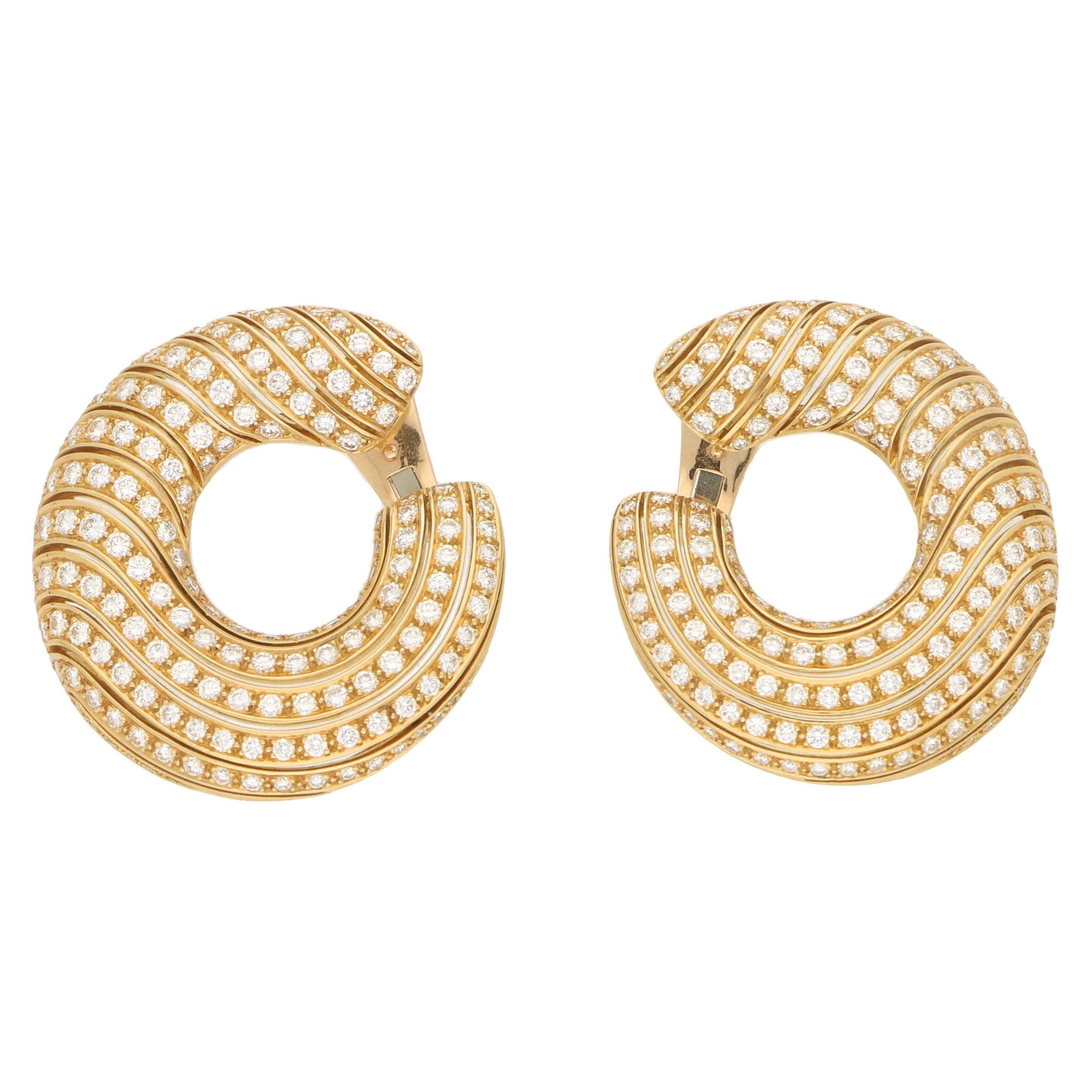 Cartier Neptune Diamond Hoop Clip-On Earrings in 18 Karat Yellow Gold