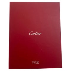 Catalogue à couverture rigide 2012 de la collection Never Stop Tank de Cartier